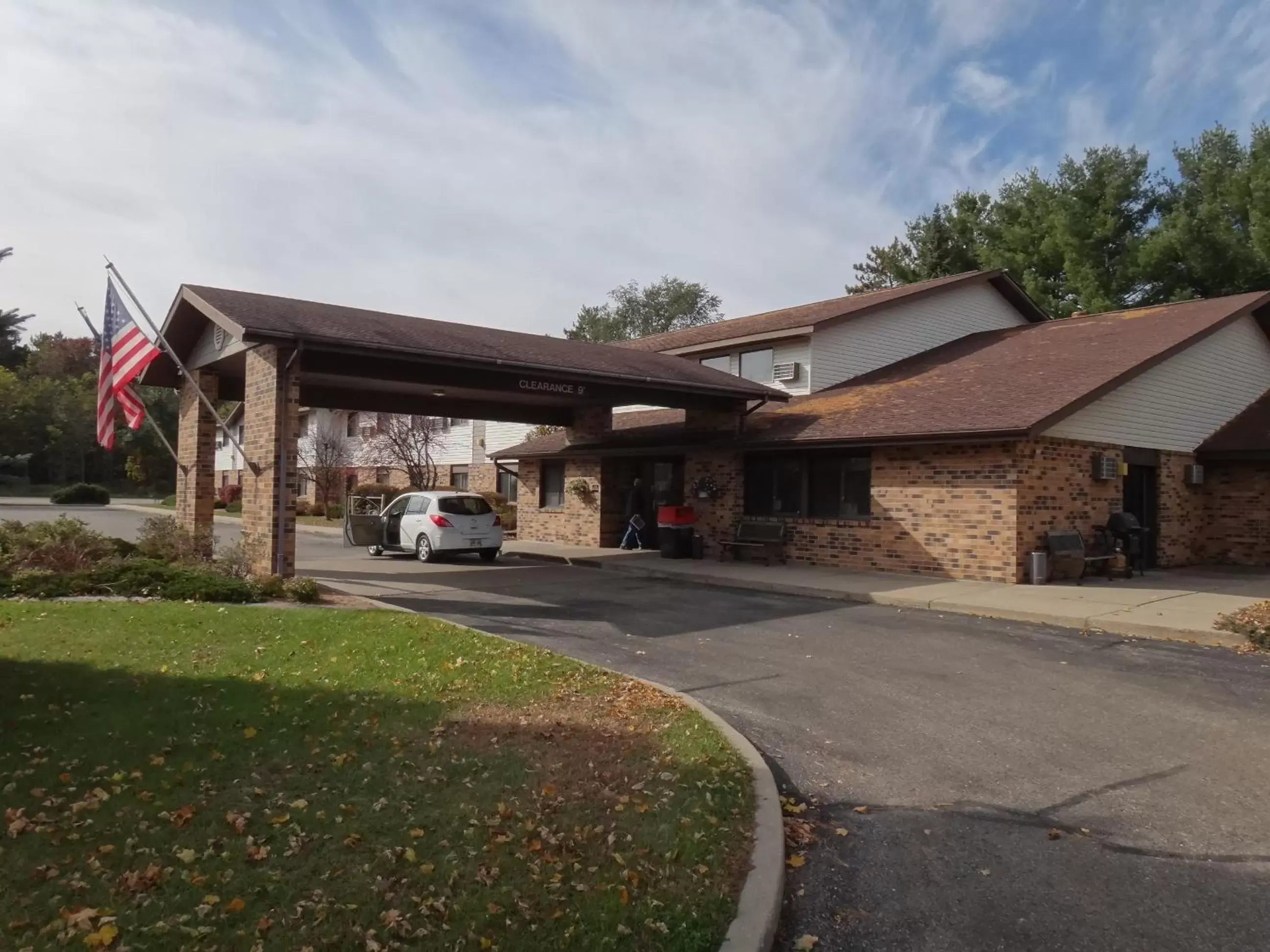 Facade/entrance, Property Building in Wautoma Inn