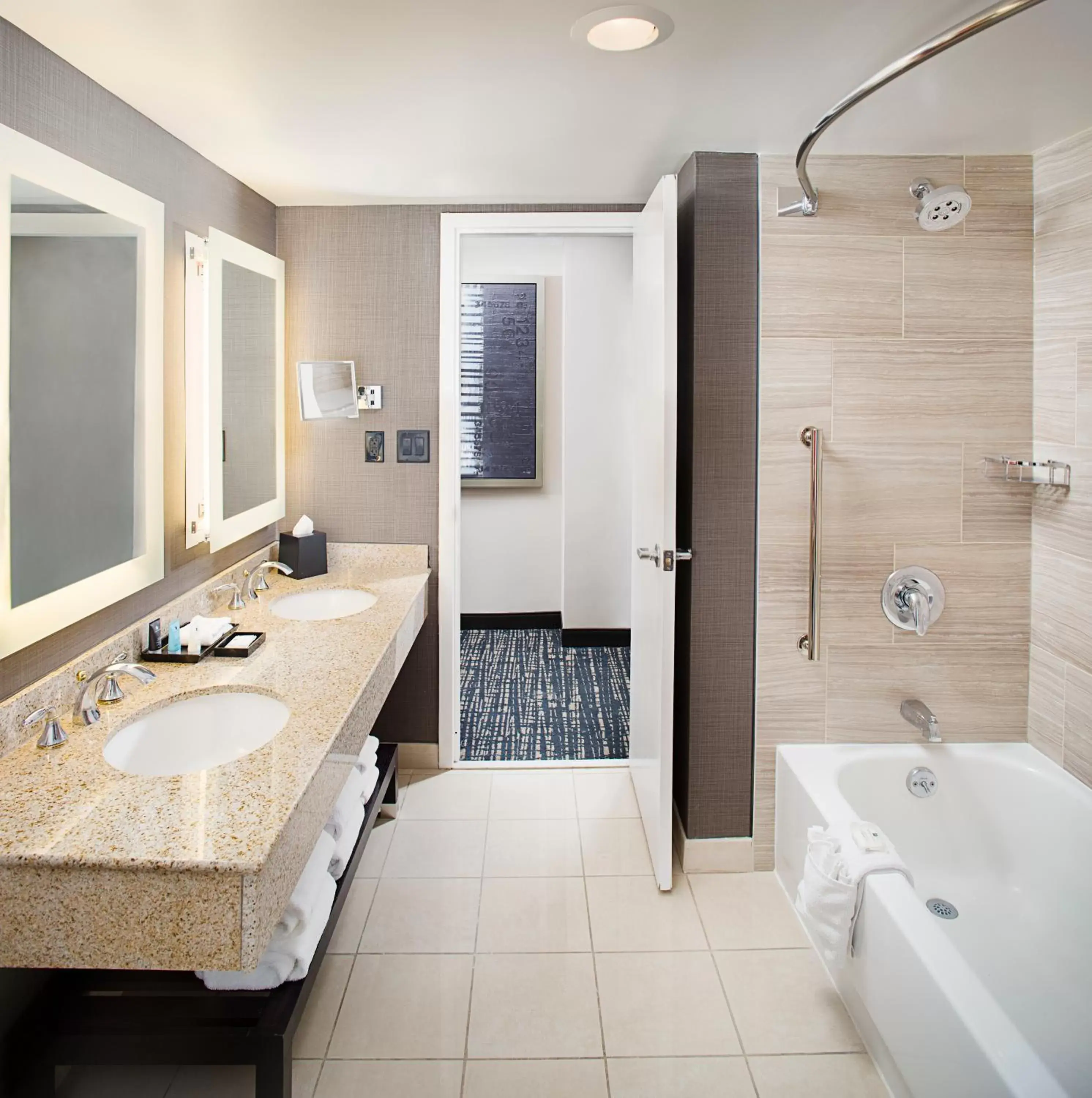 Bathroom in Crowne Plaza Annapolis, an IHG Hotel