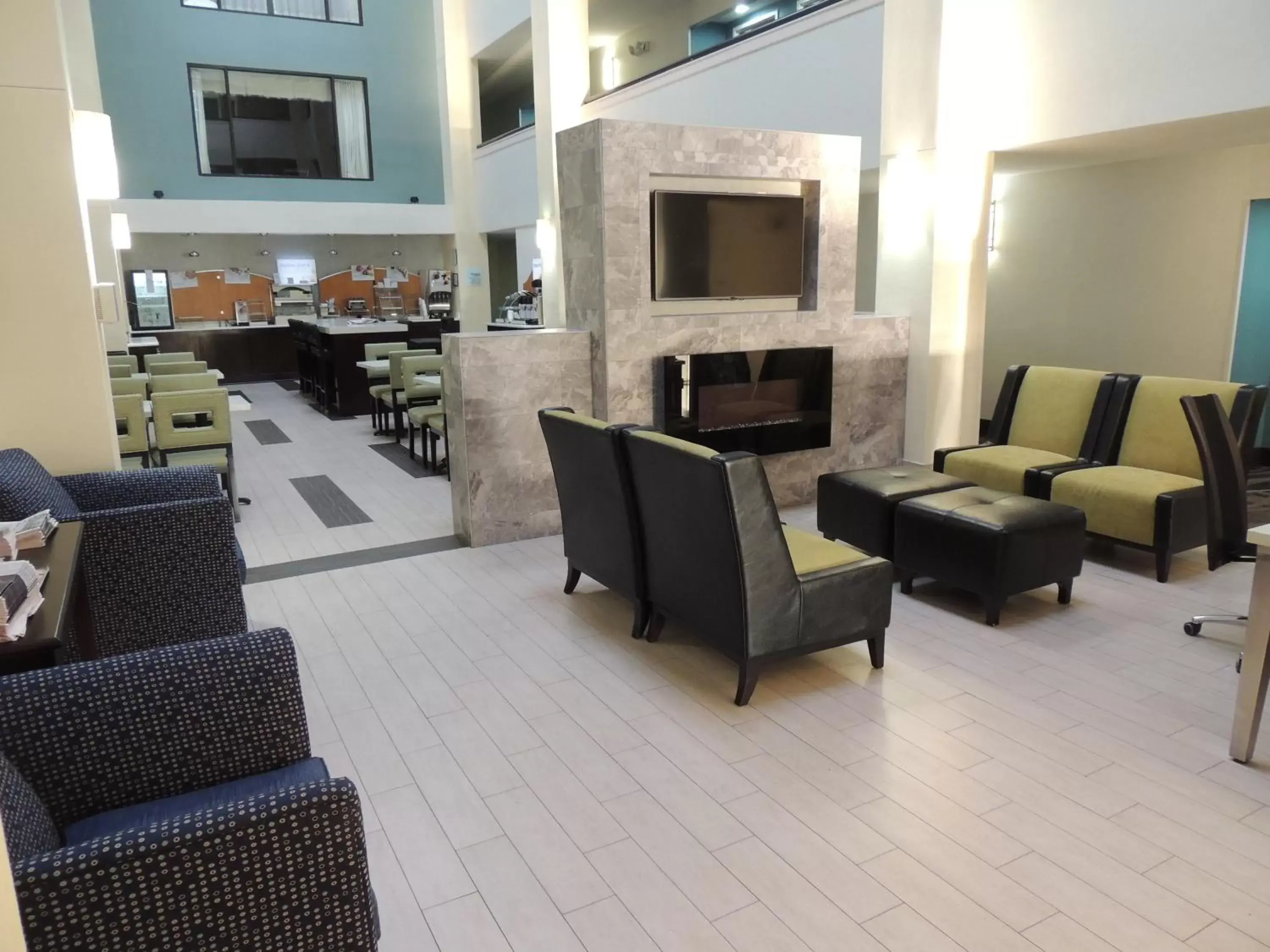 Property building, Seating Area in Holiday Inn Express Trussville, an IHG Hotel