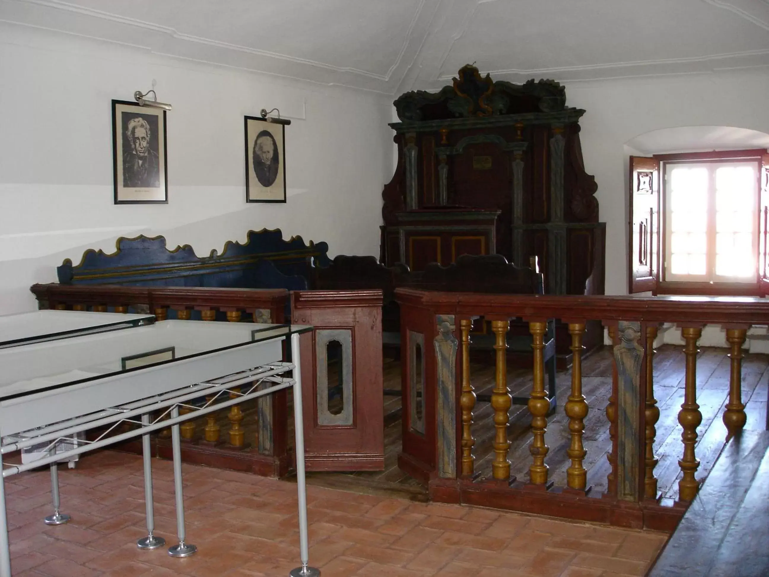 Library in Dom Dinis Marvão