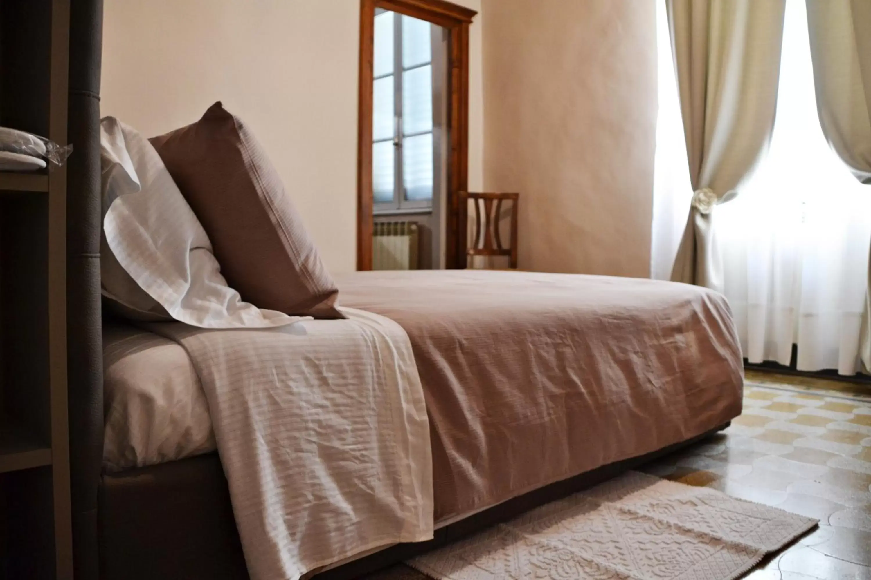 Bedroom, Bed in Tuscany Experience BnB