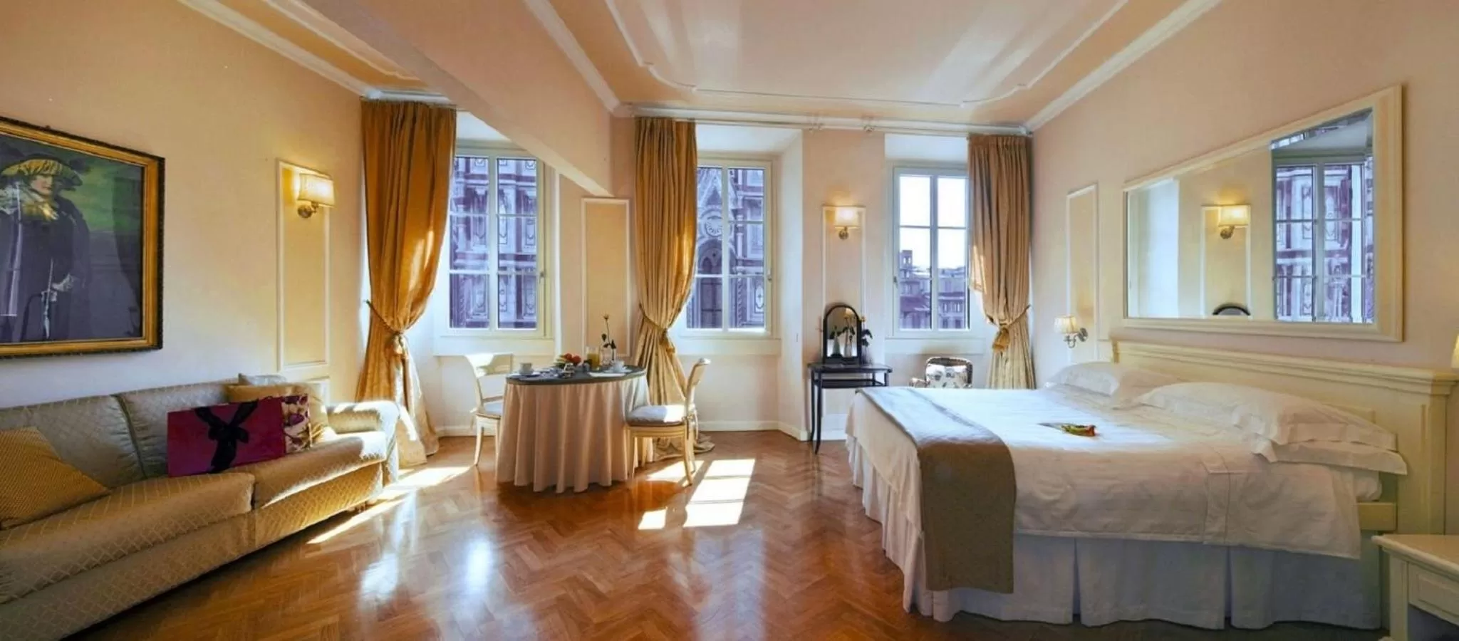 Photo of the whole room, Bed in Granduomo Charming Accomodation