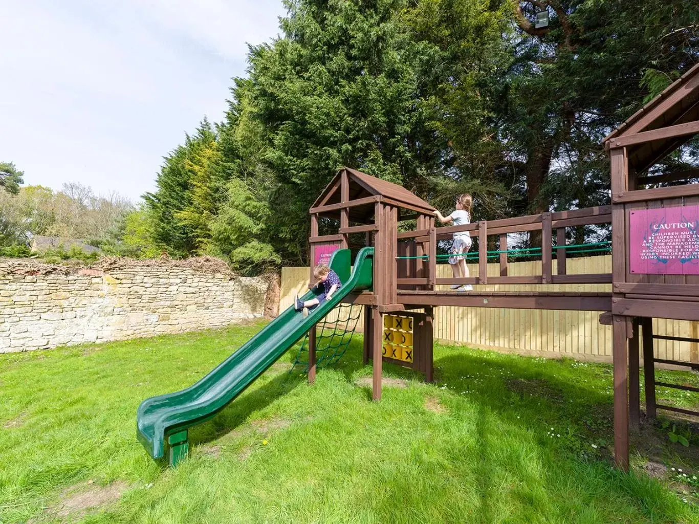 Garden, Children's Play Area in The Frampton Arms