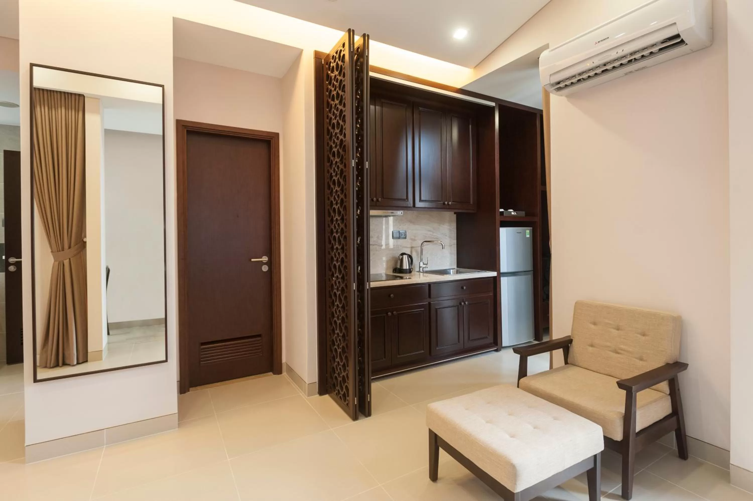 Decorative detail in Glenwood City Resort