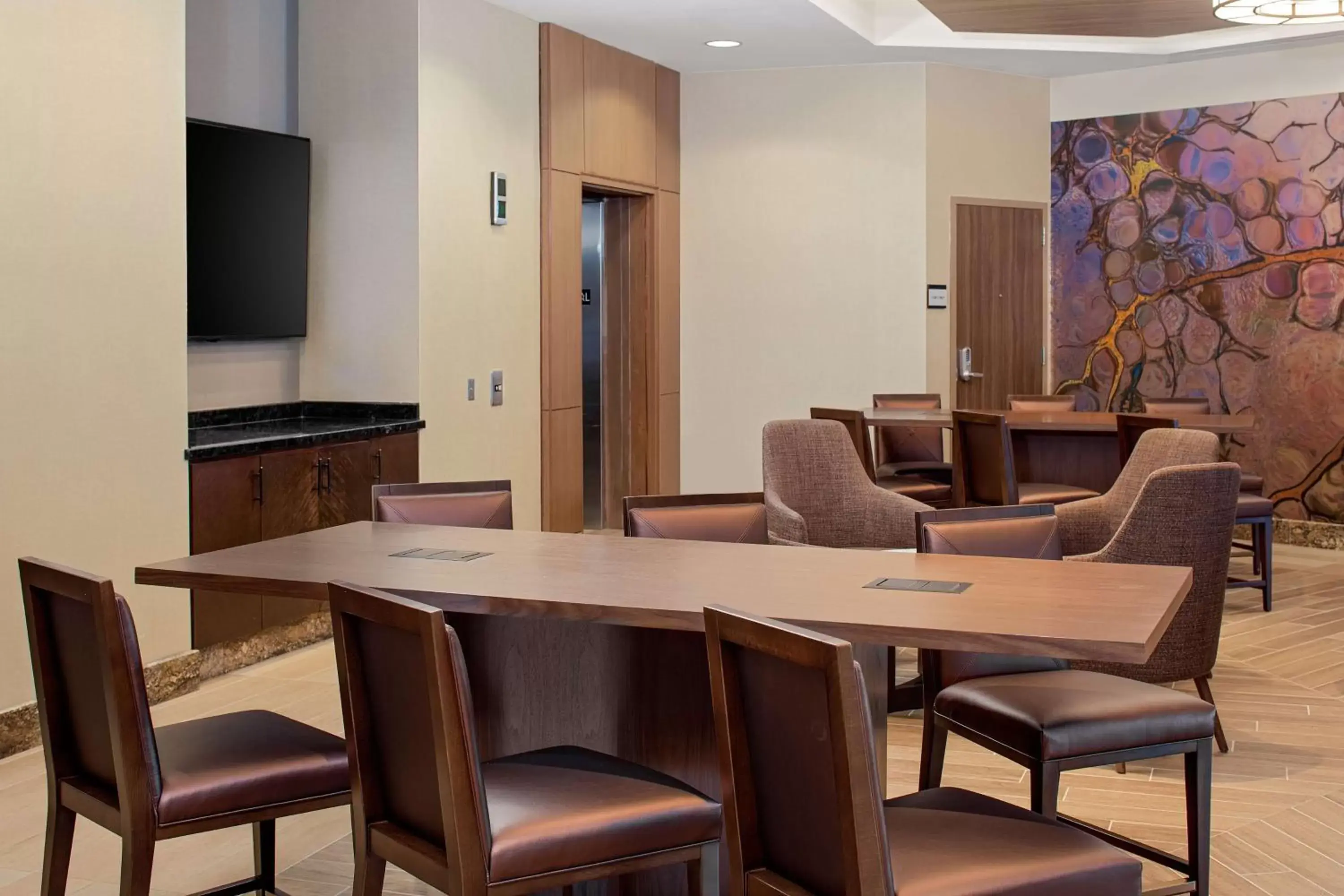 Lobby or reception, Dining Area in DoubleTree by Hilton Irvine Spectrum