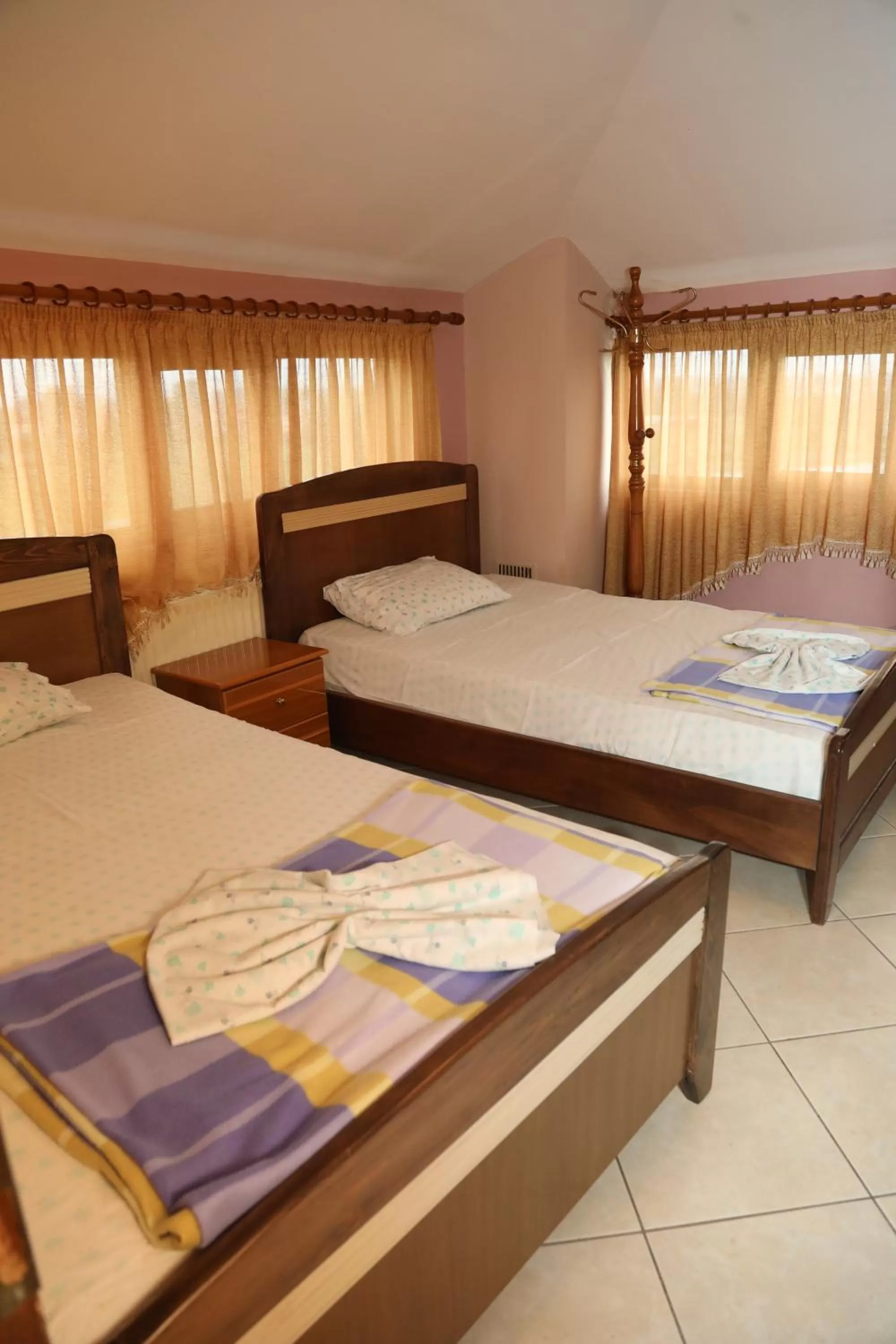 Bed in Hotel Kabashi