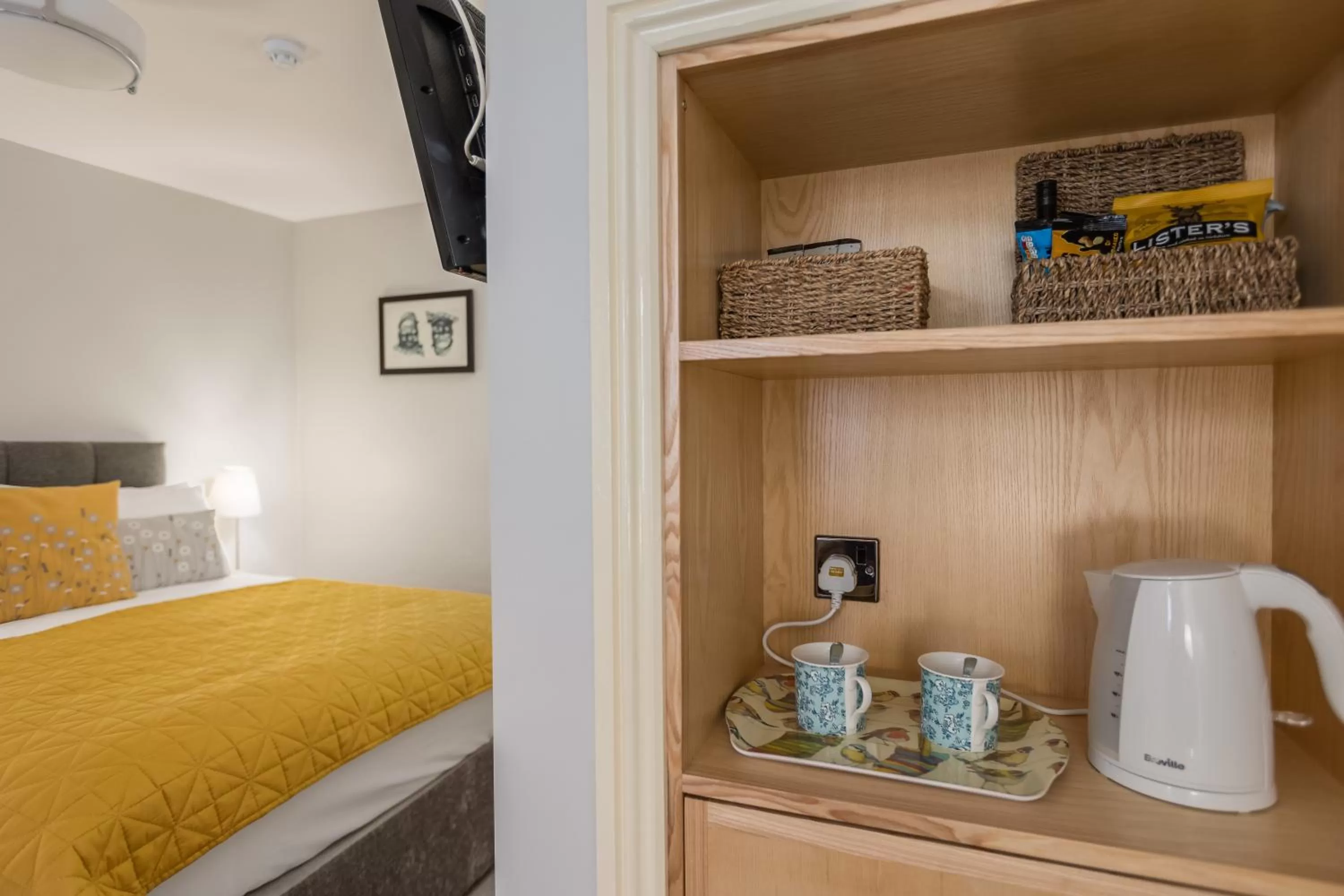 Bed in The Black Swan Inn