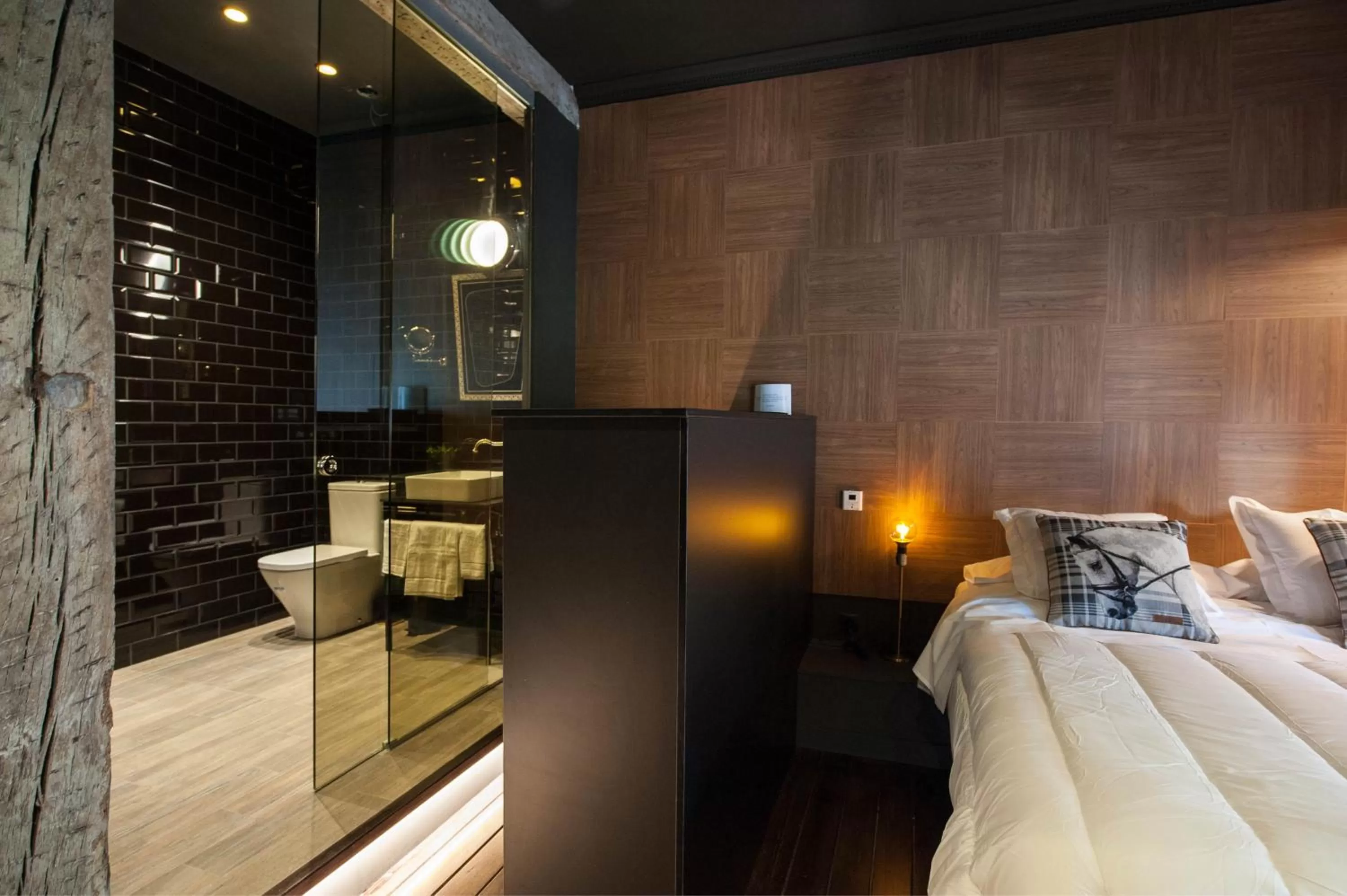 Decorative detail, Bed in Urban Suite Santander