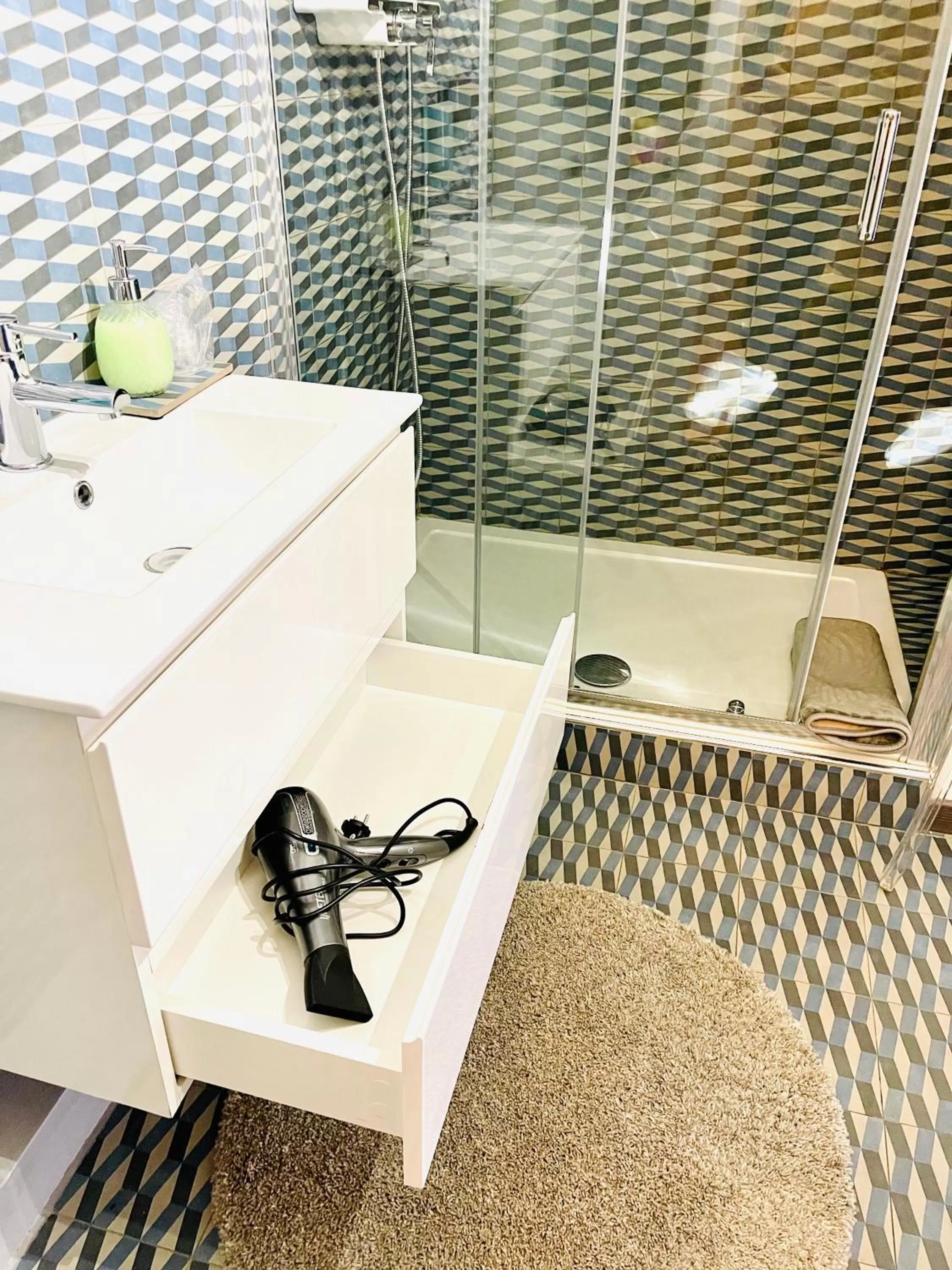 Shower in Palazzina300