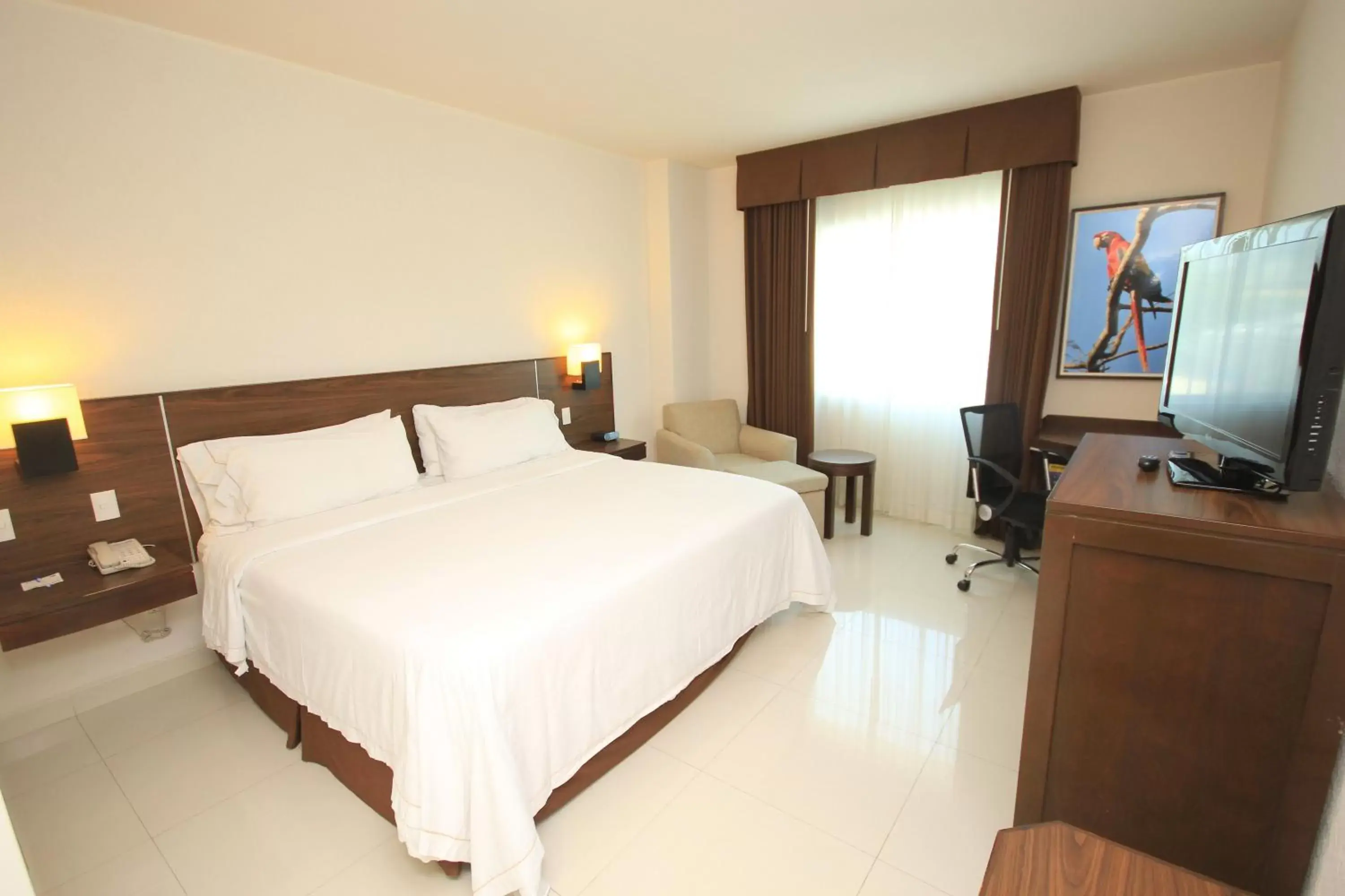 Photo of the whole room, Bed in Holiday Inn Express Tuxtla Gutierrez La Marimba, an IHG Hotel