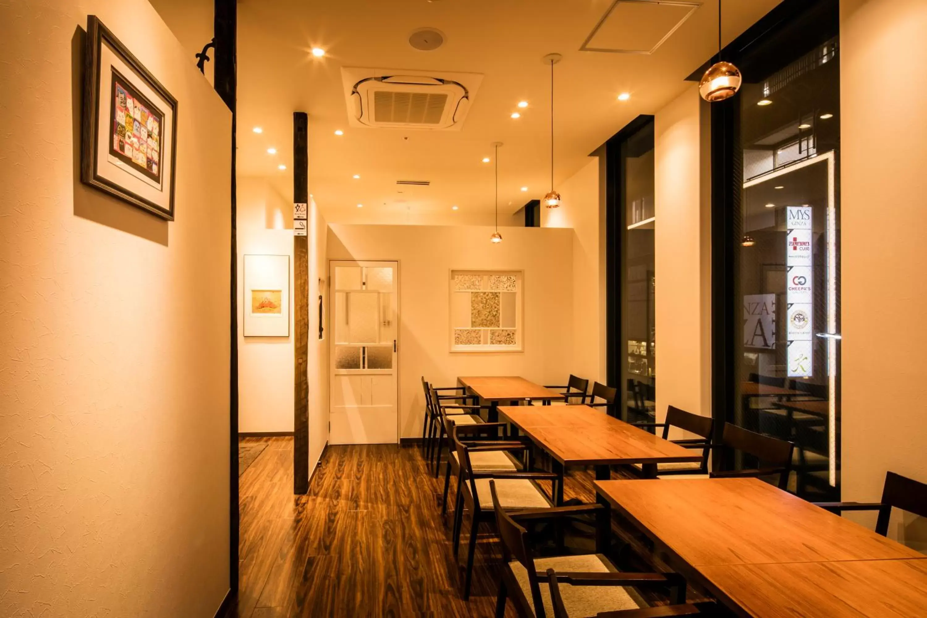Restaurant/places to eat in Sotetsu Fresa Inn Ginza-Nanachome