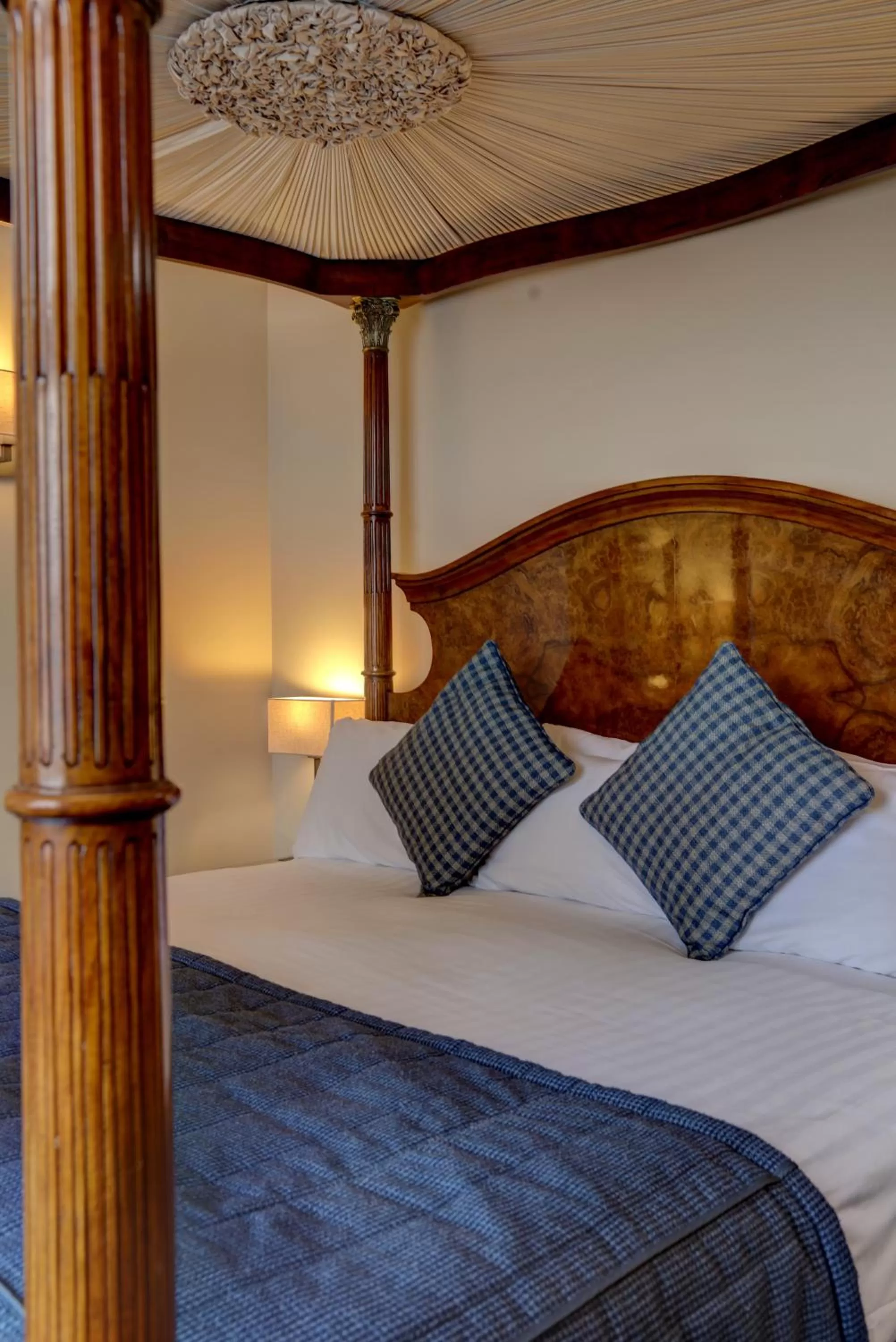 Bed in Crown & Mitre Hotel