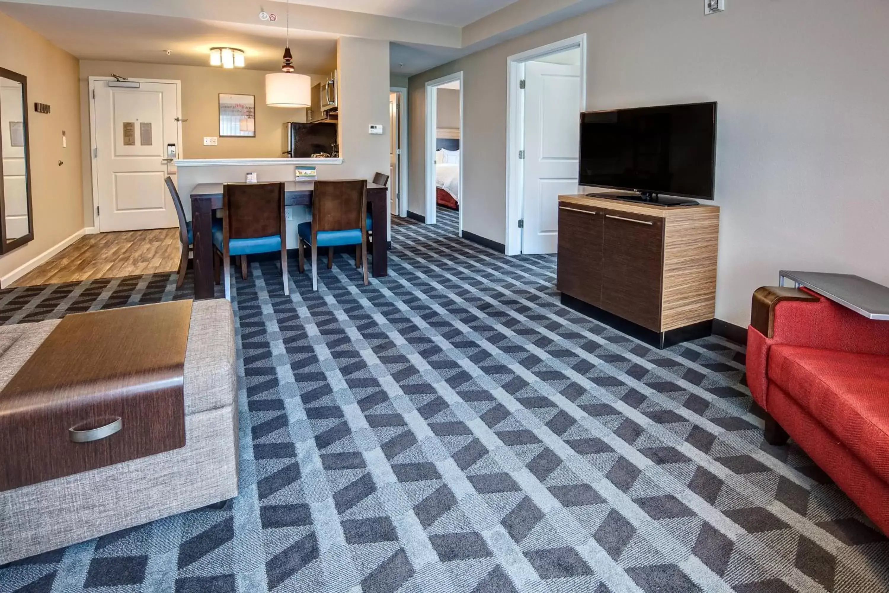 Living room in TownePlace Suites by Marriott Auburn University Area