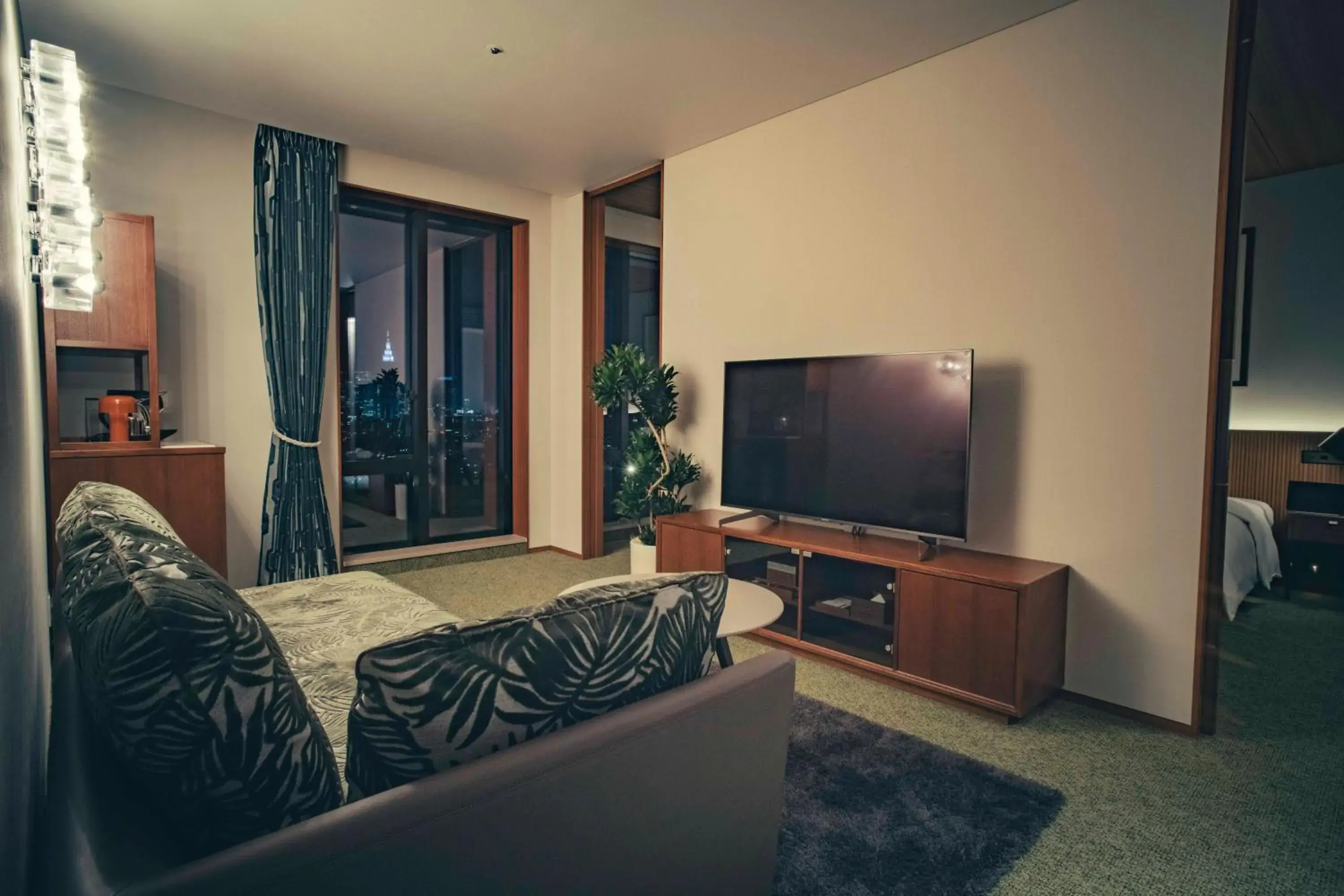 TV and multimedia, TV/Entertainment Center in THE AOYAMA GRAND HOTEL