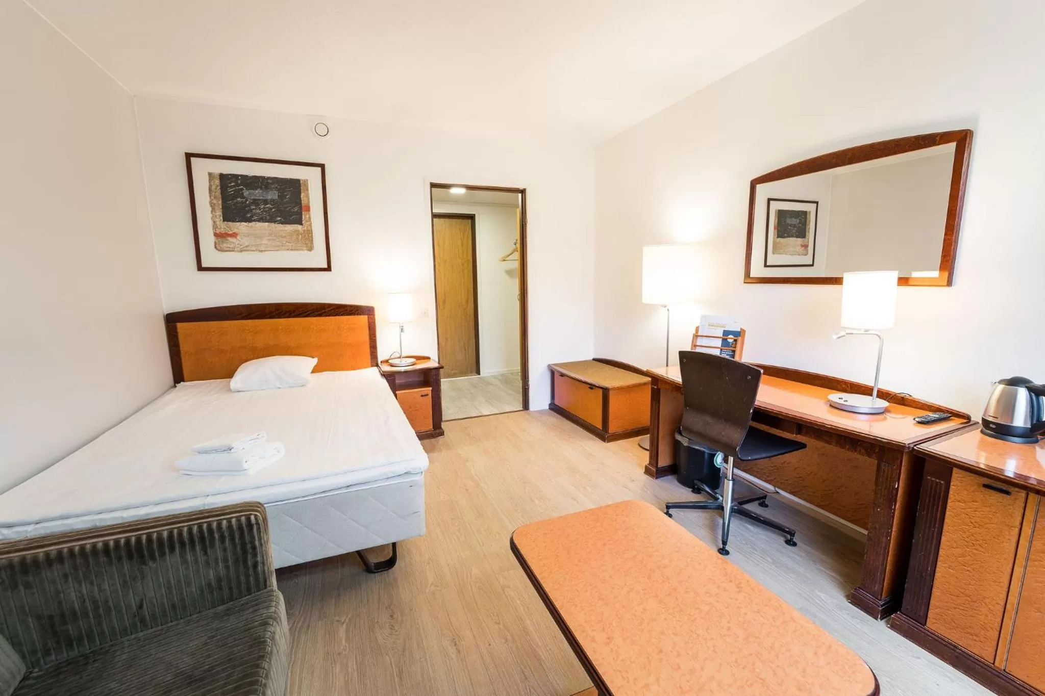 Photo of the whole room, Bed in Budget Hotel Raahe