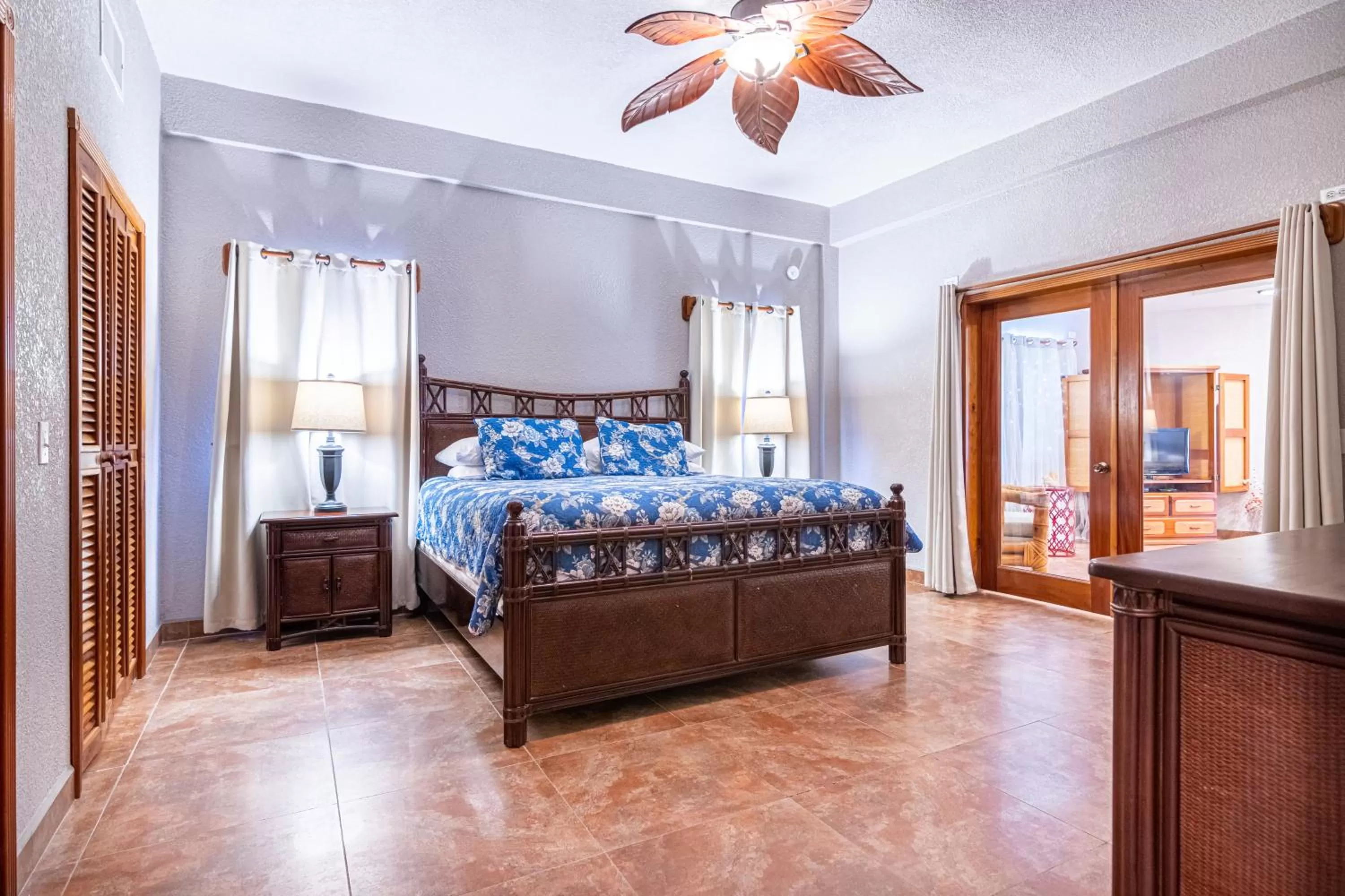 Bed in Lighthouse Beach Villas