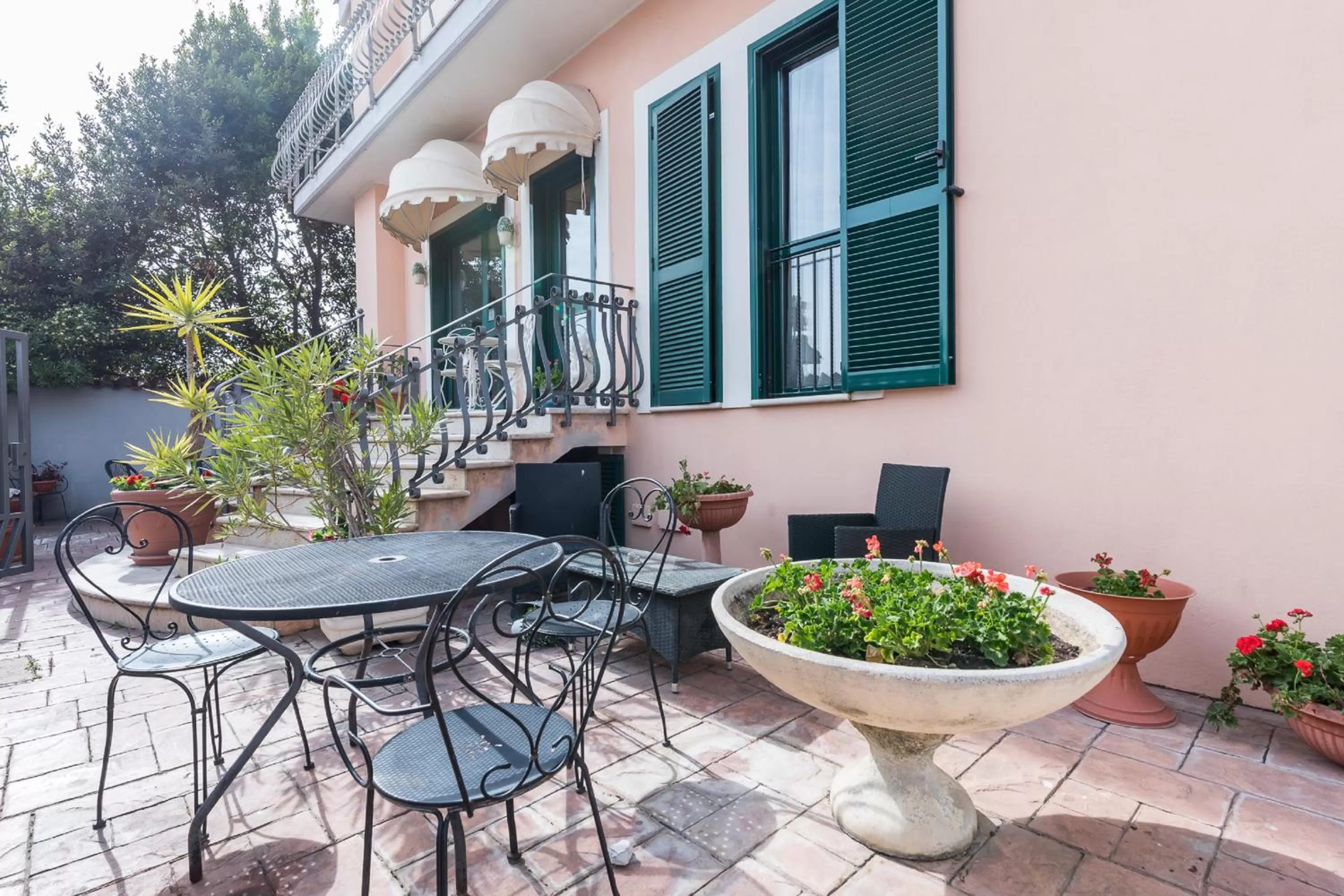 Facade/entrance in Hotel La Villetta