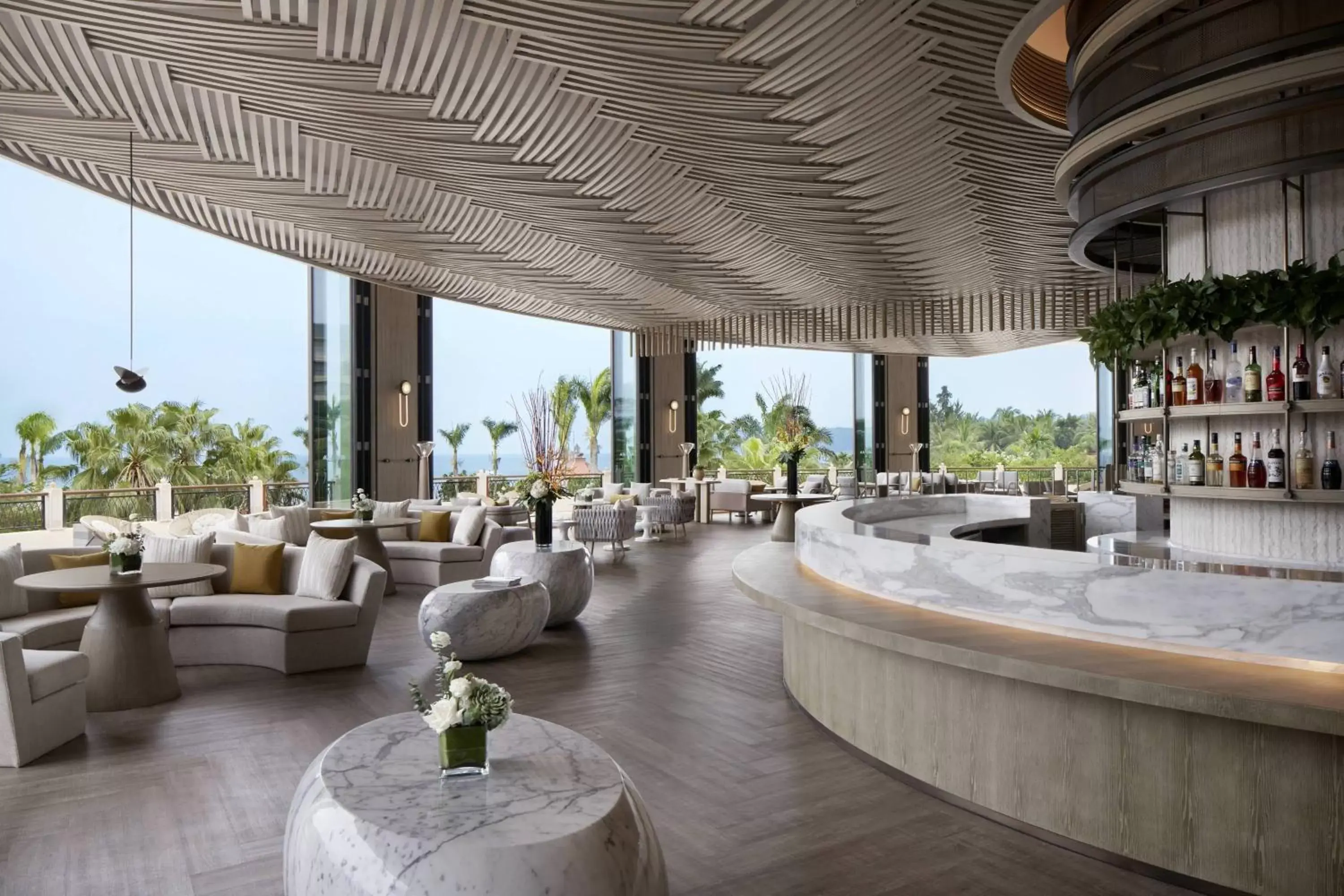 Lounge or bar in Sanya Marriott Yalong Bay Resort & Spa