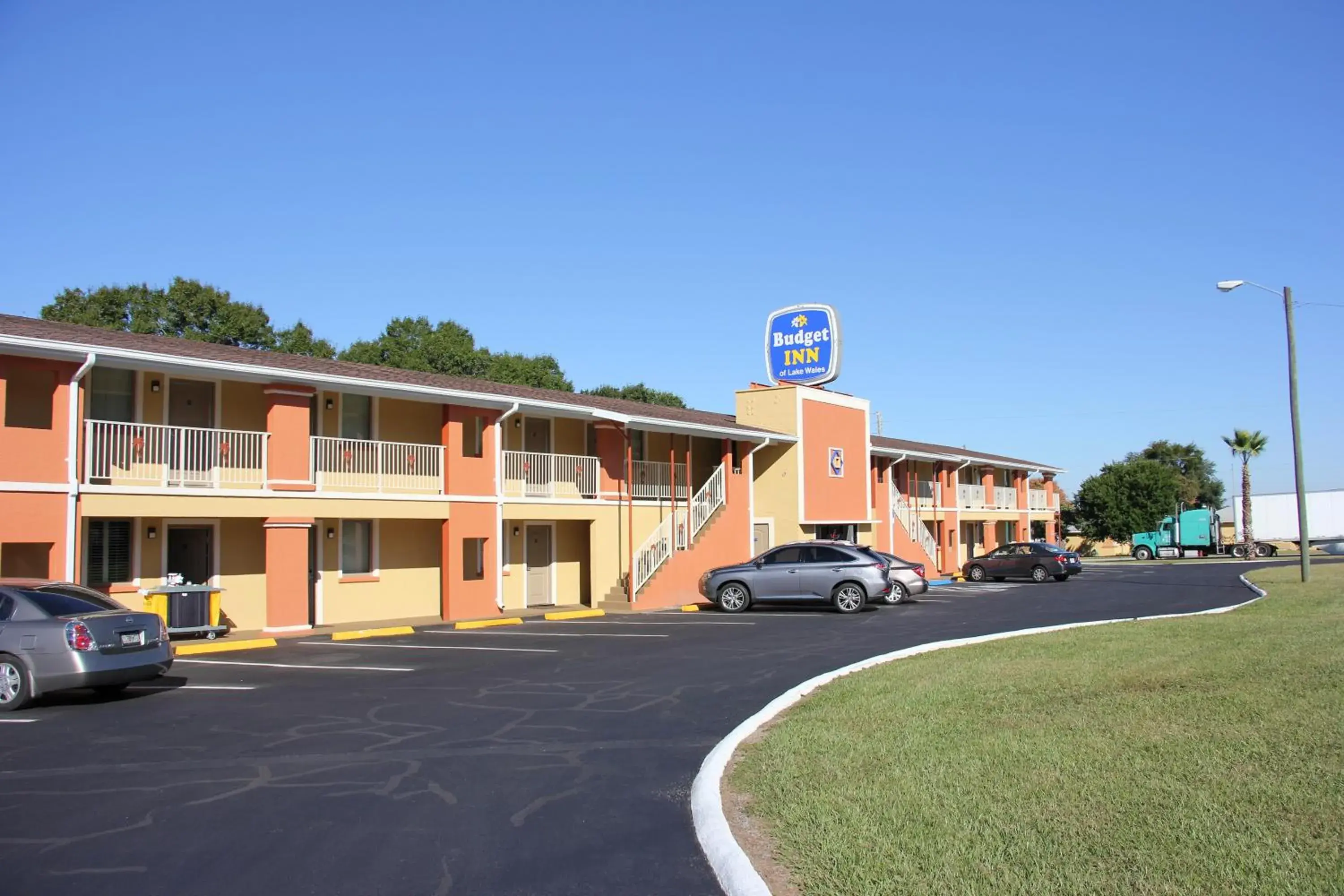 Area and facilities, Property Building in Budget Inn Lake Wales