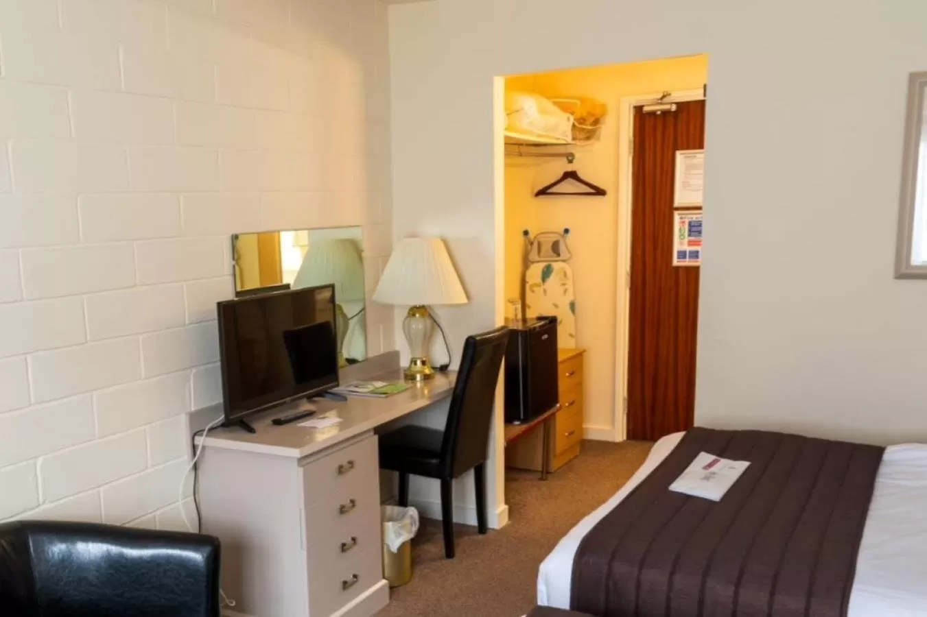 Bed in The Waterside