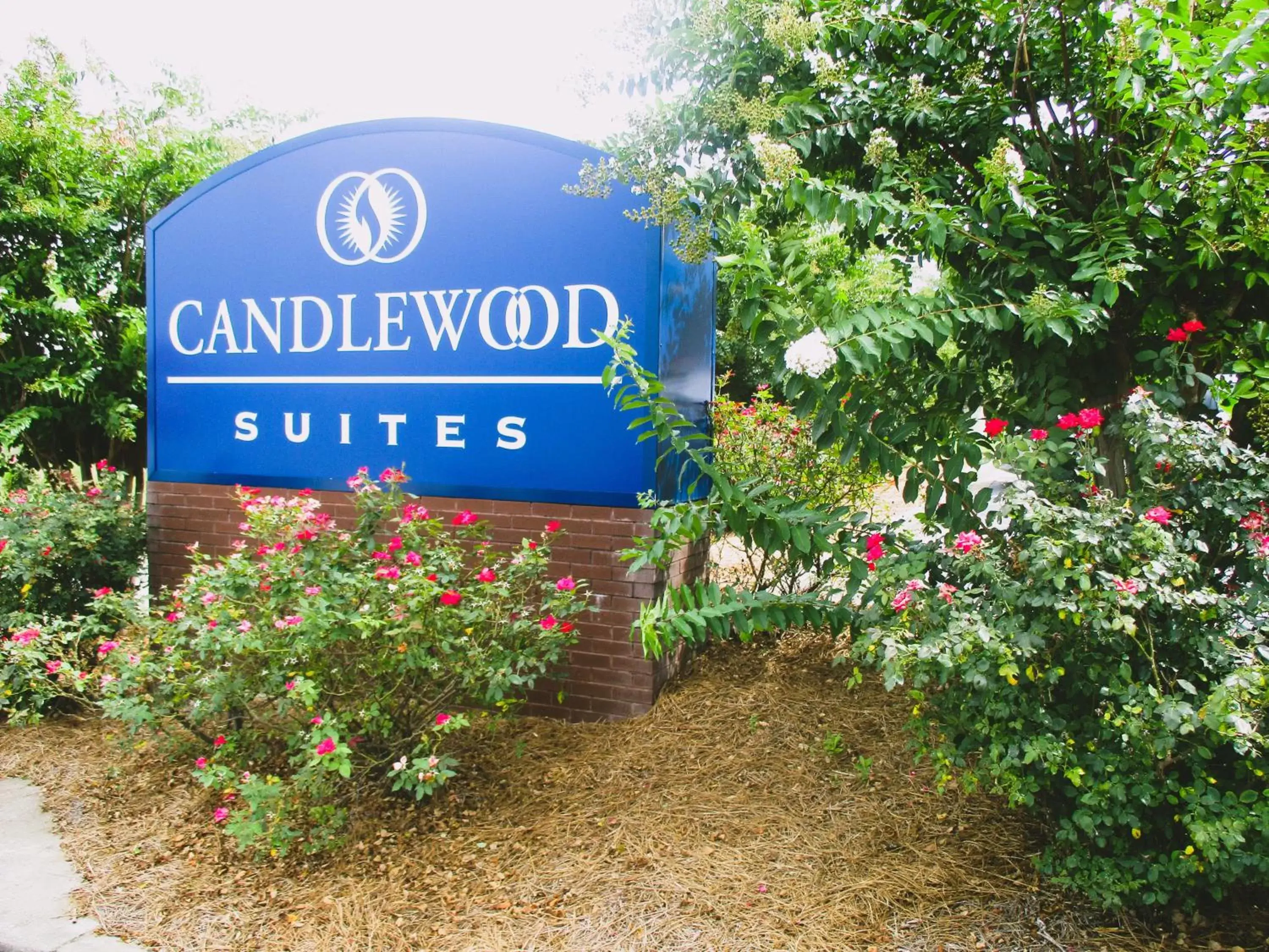 Property Building in Candlewood Suites Alabaster, an IHG Hotel