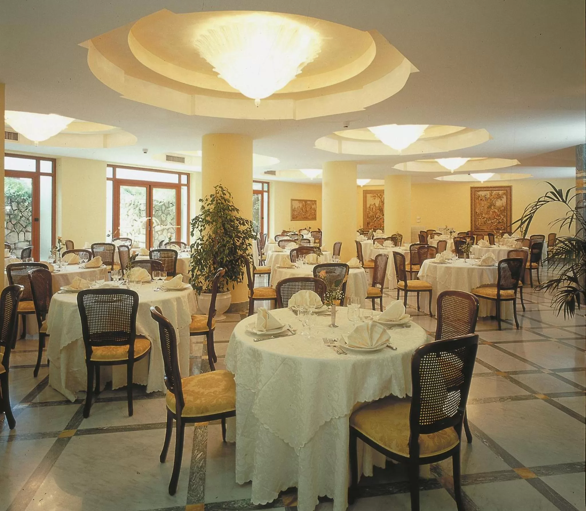 Restaurant/places to eat in Hotel Zi' Teresa