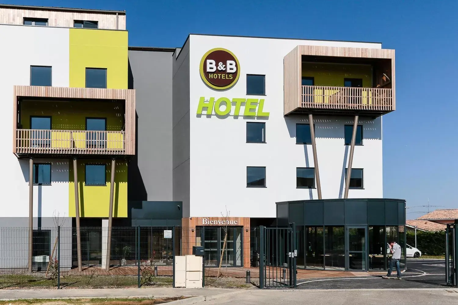 Property Building in B&B HOTEL Bordeaux Est