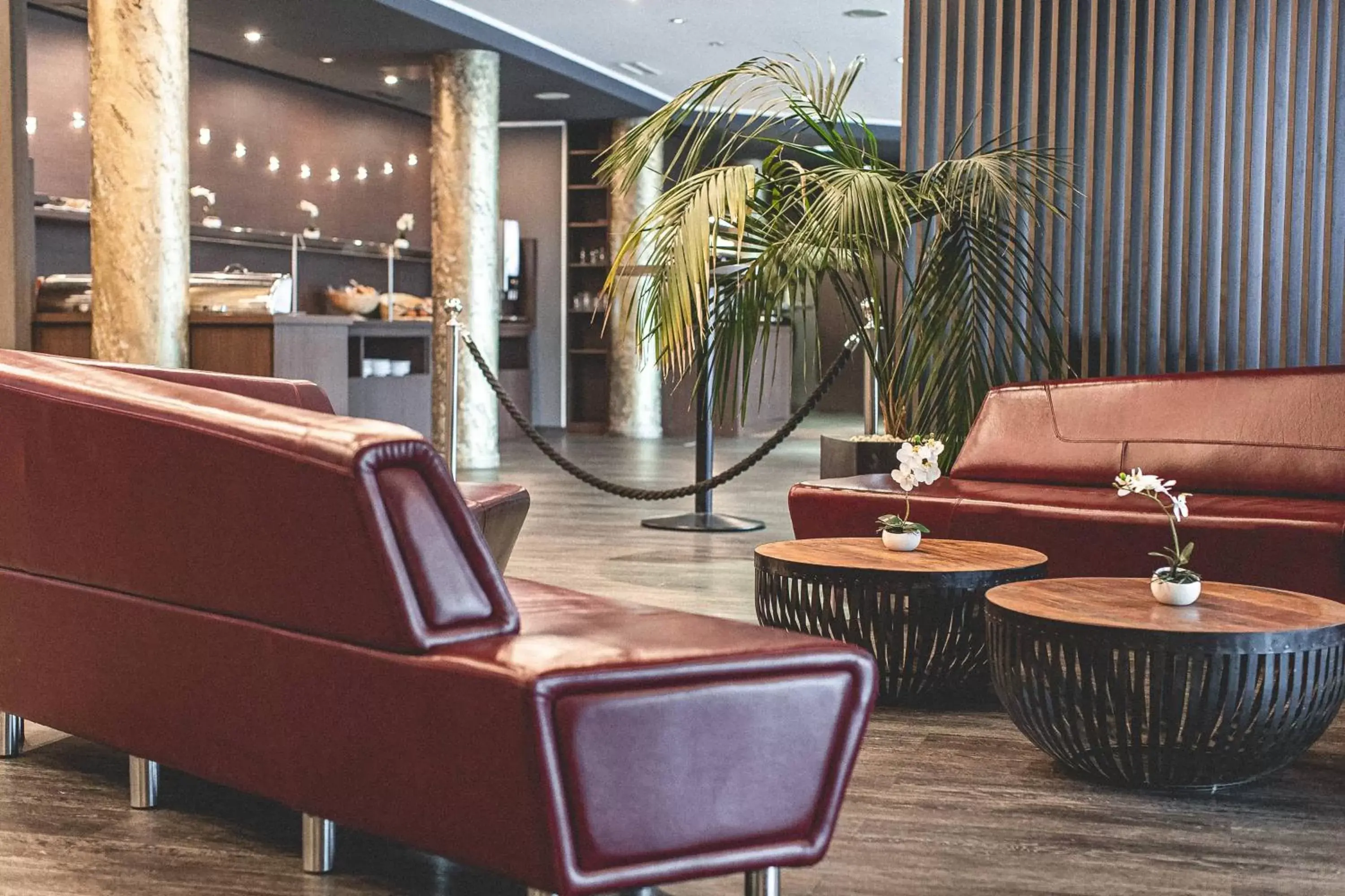 Lobby or reception in PLAZA Hotel Hanau