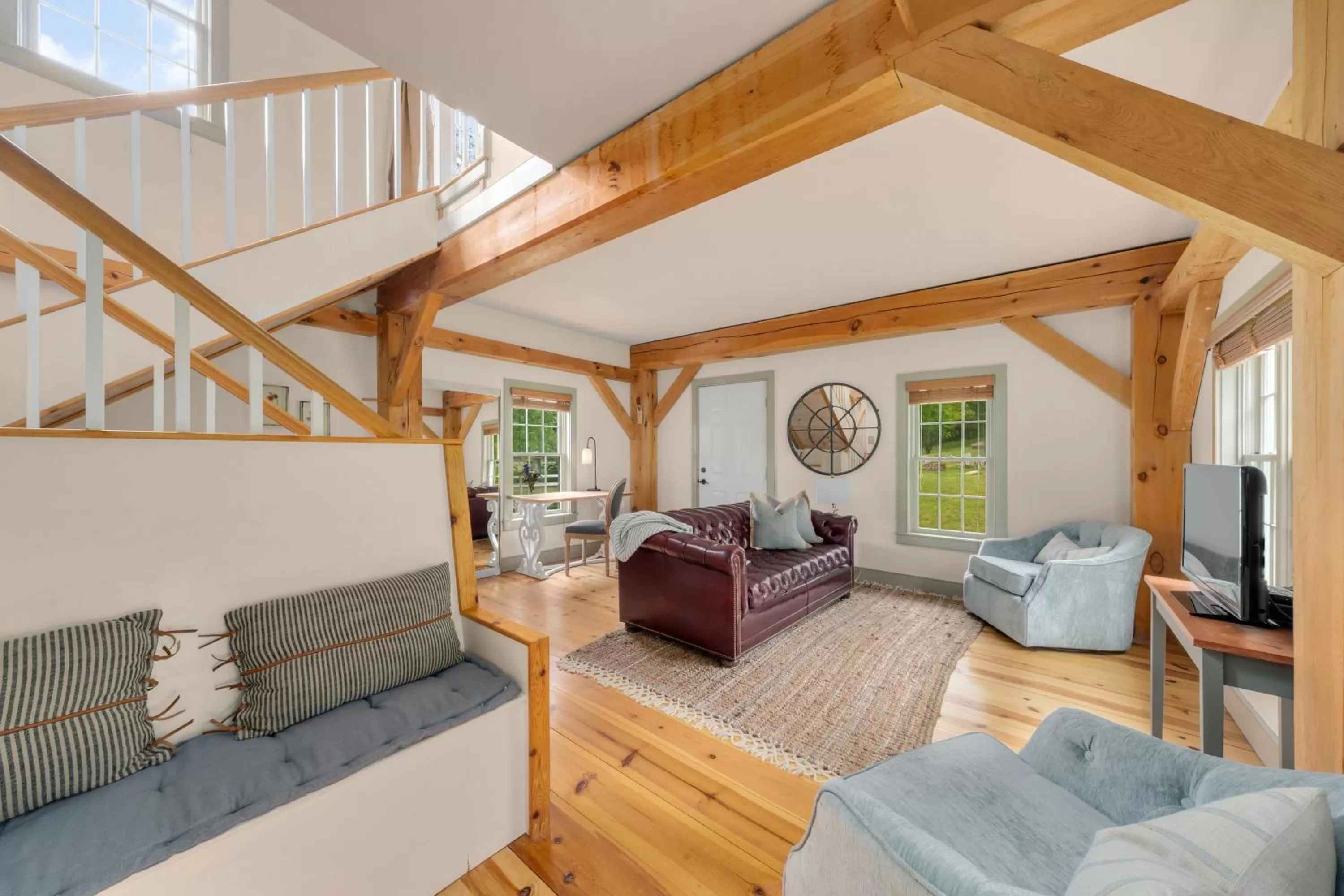 Living room, Seating Area in Inn at Silver Maple Farm
