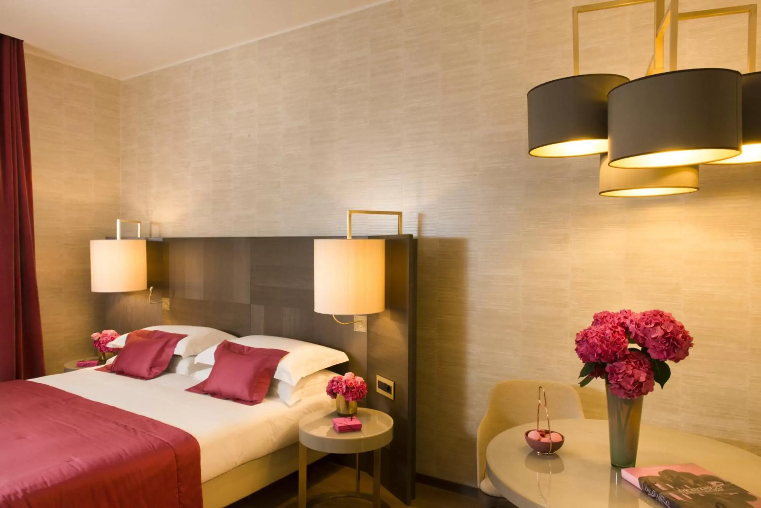 Bedroom, Bed in Rosa Grand Milano - Starhotels Collezione