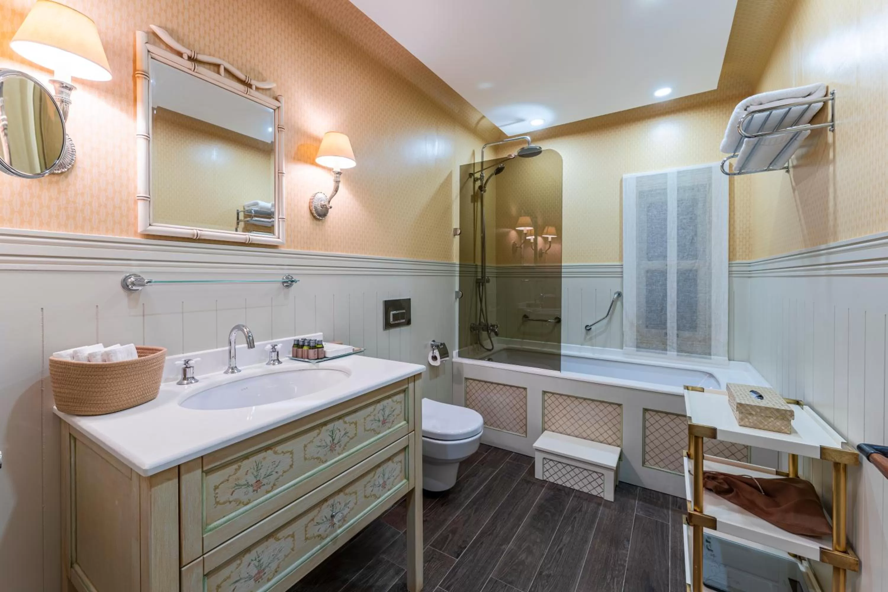 Toilet in RuinAdalia Hotel - Adult Only