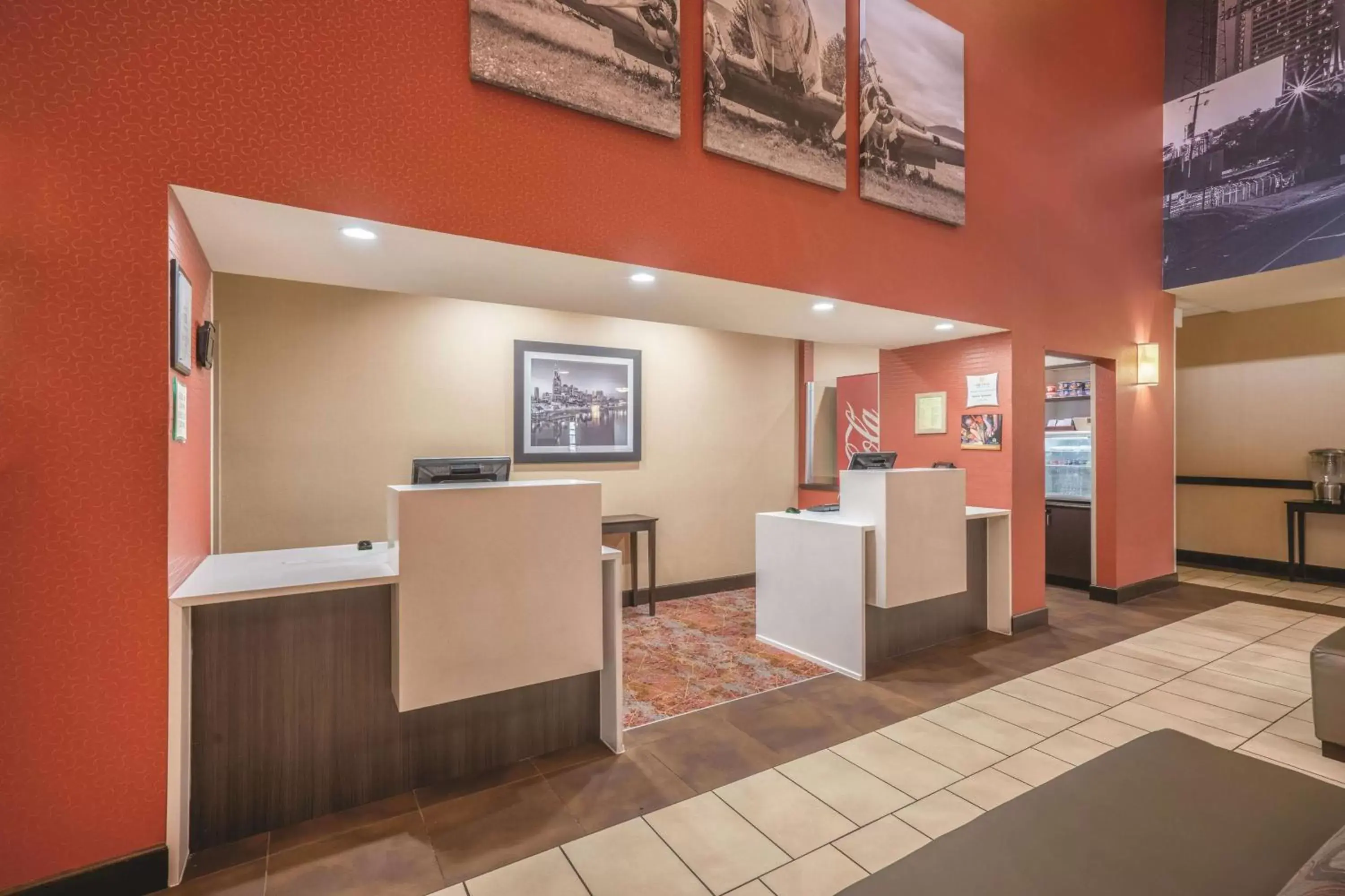 Lobby or reception, Lobby/Reception in La Quinta by Wyndham Smyrna TN - Nashville