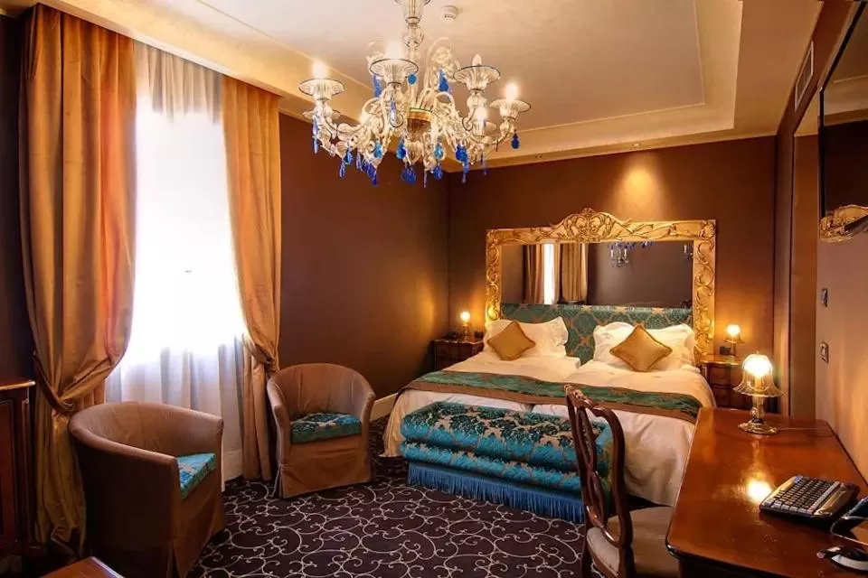 Bed in Pesaro Palace