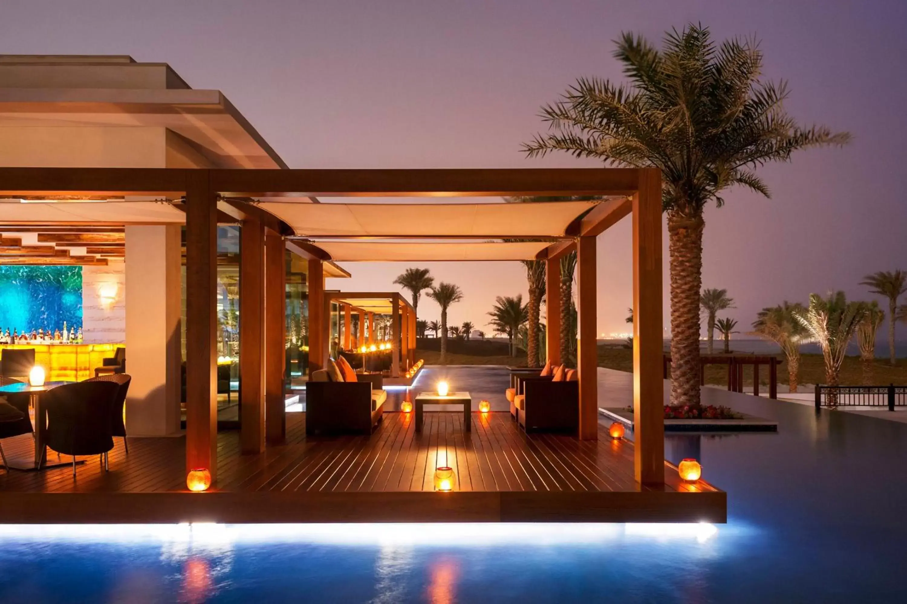 Restaurant/places to eat, Swimming Pool in The St. Regis Saadiyat Island Resort, Abu Dhabi