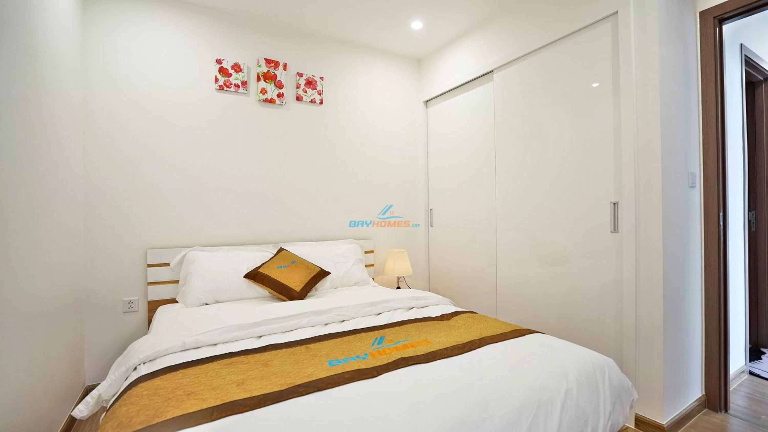 Bed in Vinhomes Skylake Apartment - by Bayhomes