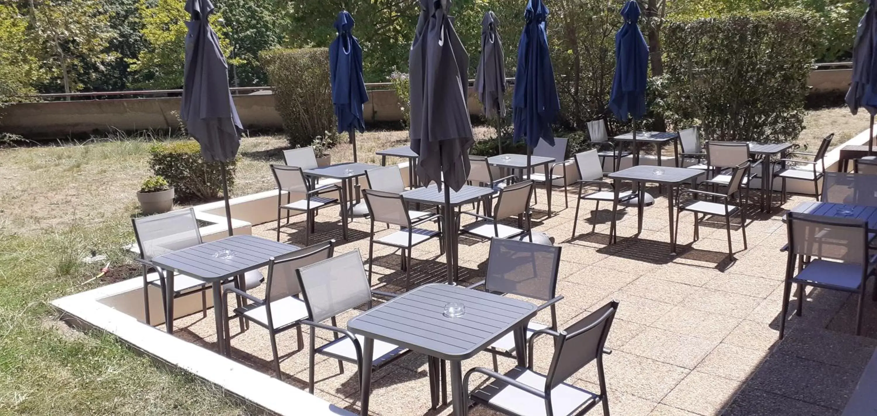 Balcony/Terrace, Restaurant/Places to Eat in ibis budget Toulouse Centre Gare