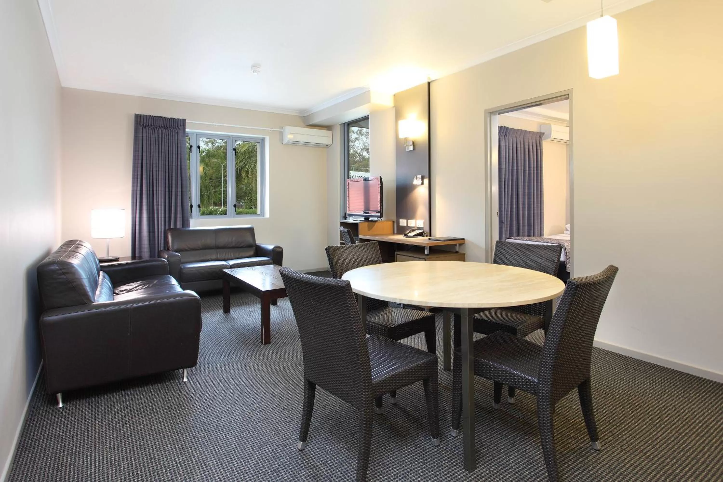 Living room in Brisbane International Virginia