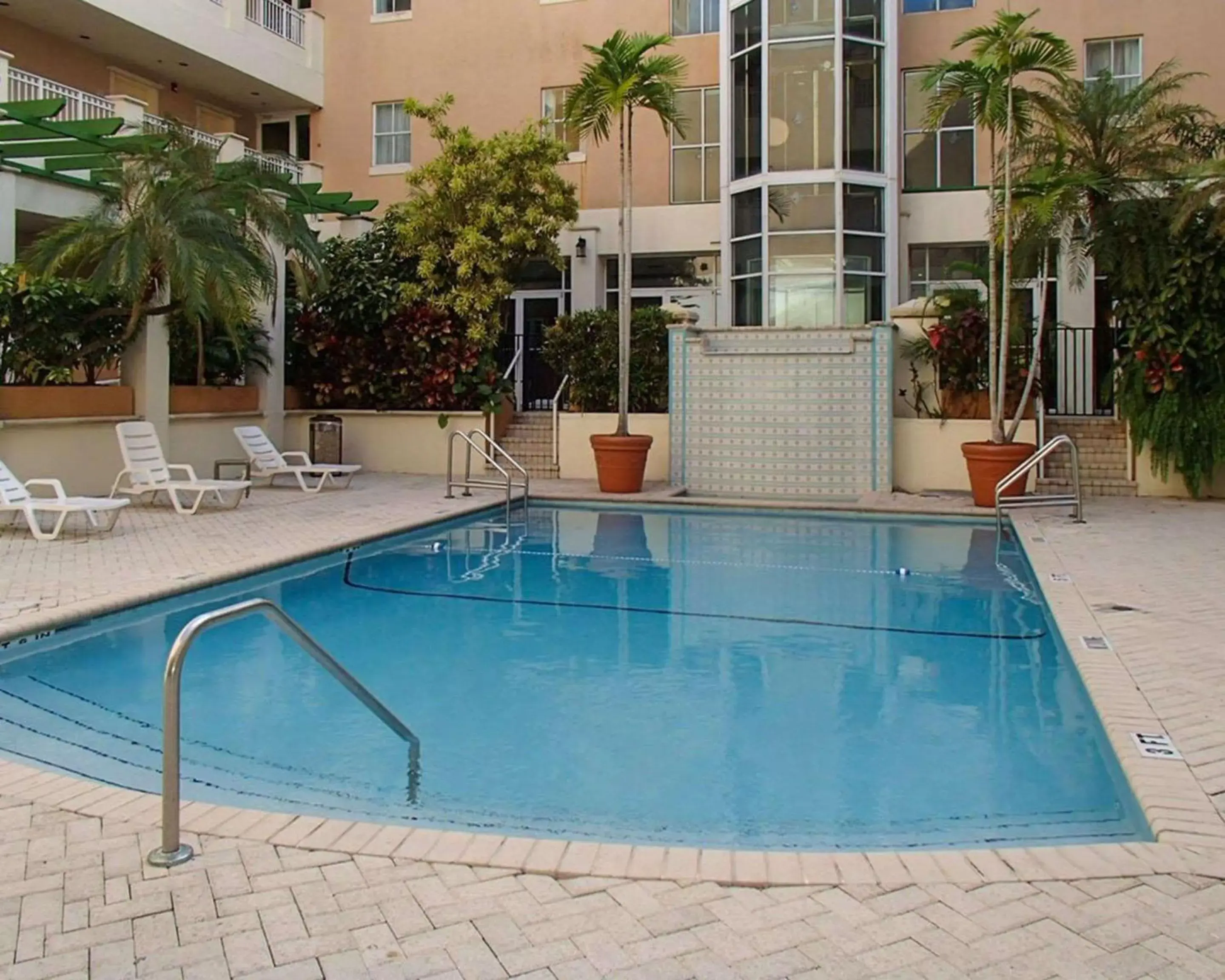 On site, Swimming Pool in Rodeway Inn South Miami - Coral Gables South Miami