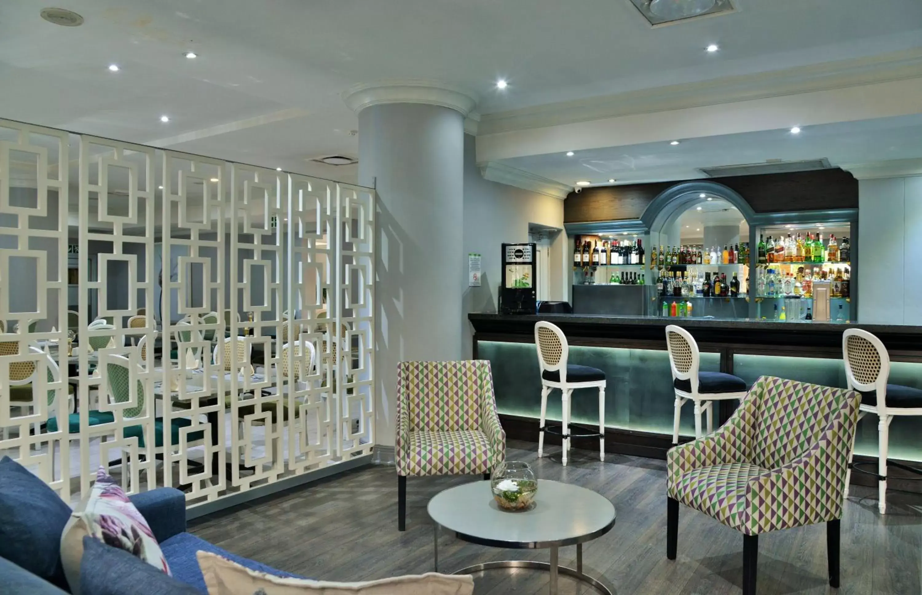 Lounge or bar, Lounge/Bar in Holiday Inn Johannesburg Airport, an IHG Hotel