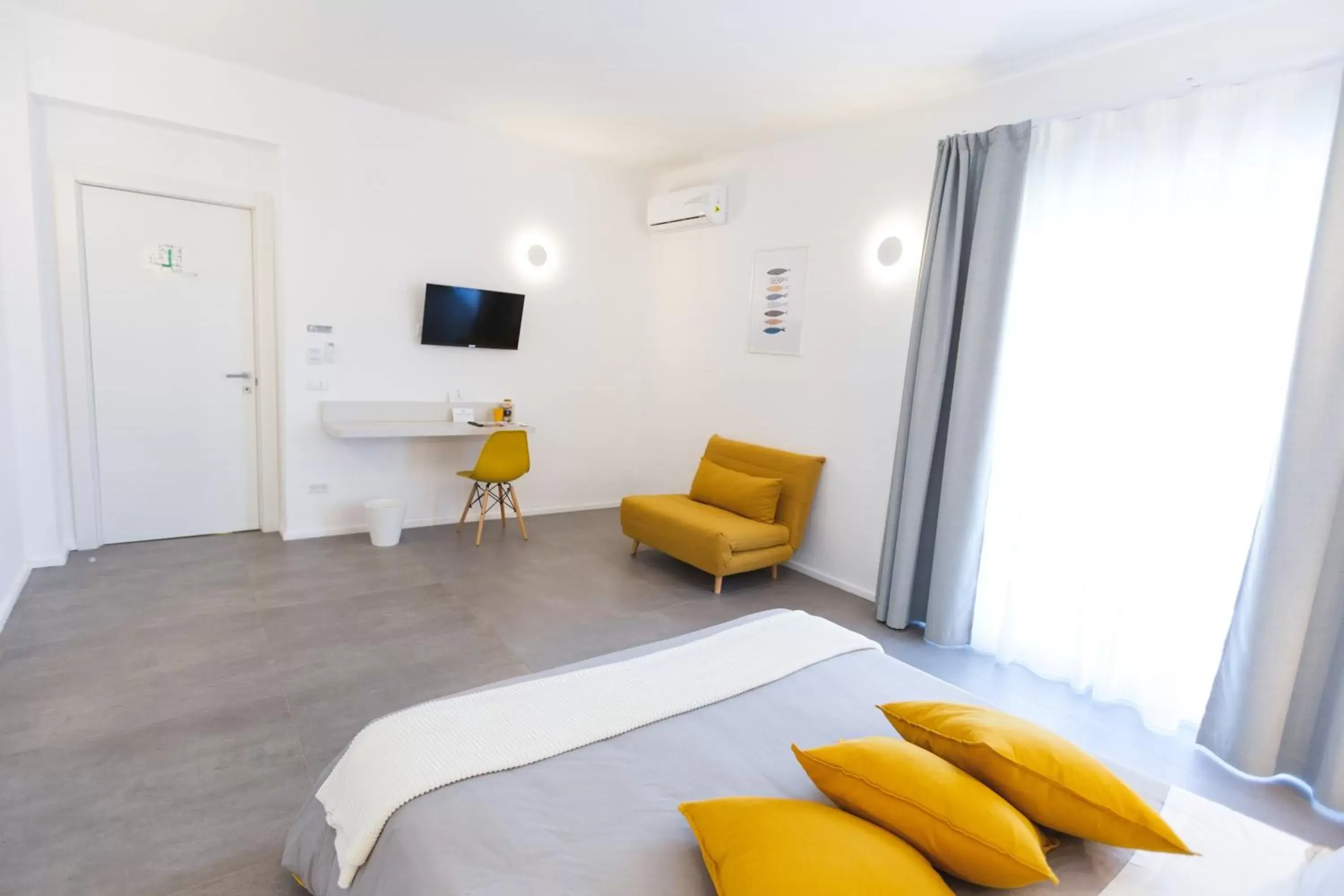 Bed, TV/Entertainment Center in B&B a due passi dal mare