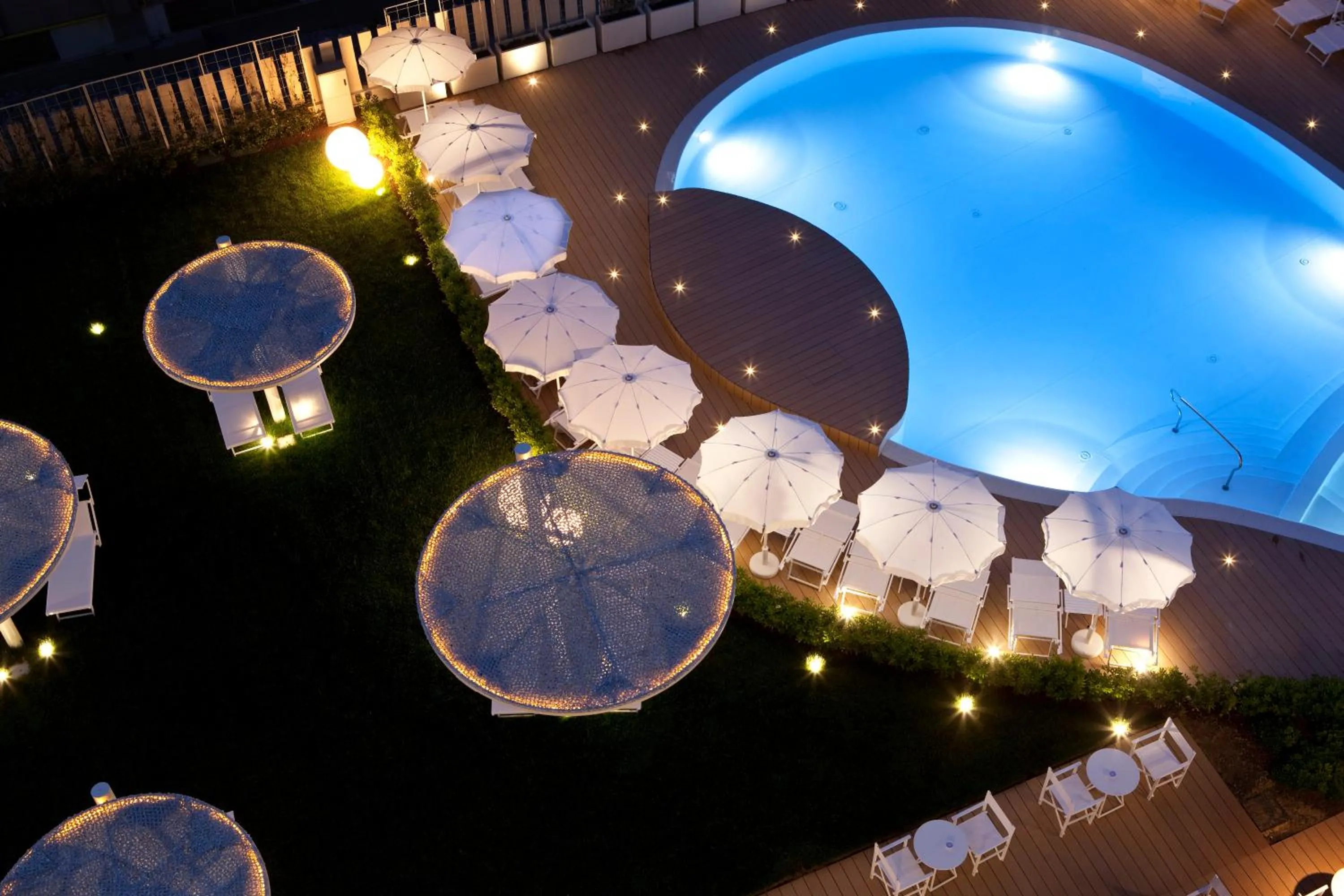 Garden view in Nautilus Family Hotel