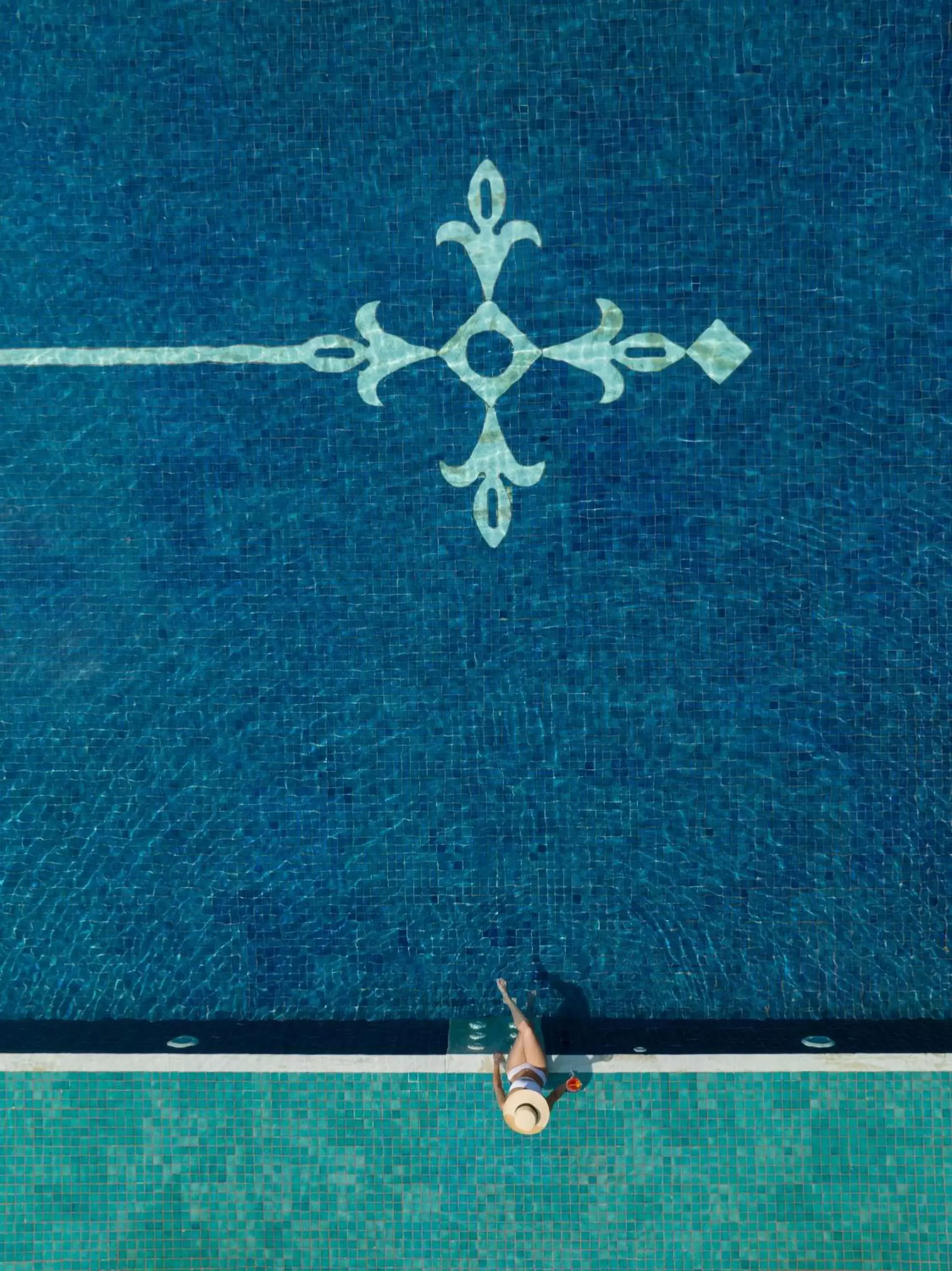 Swimming pool in Taj Krishna Swimming pool in Taj Krishna