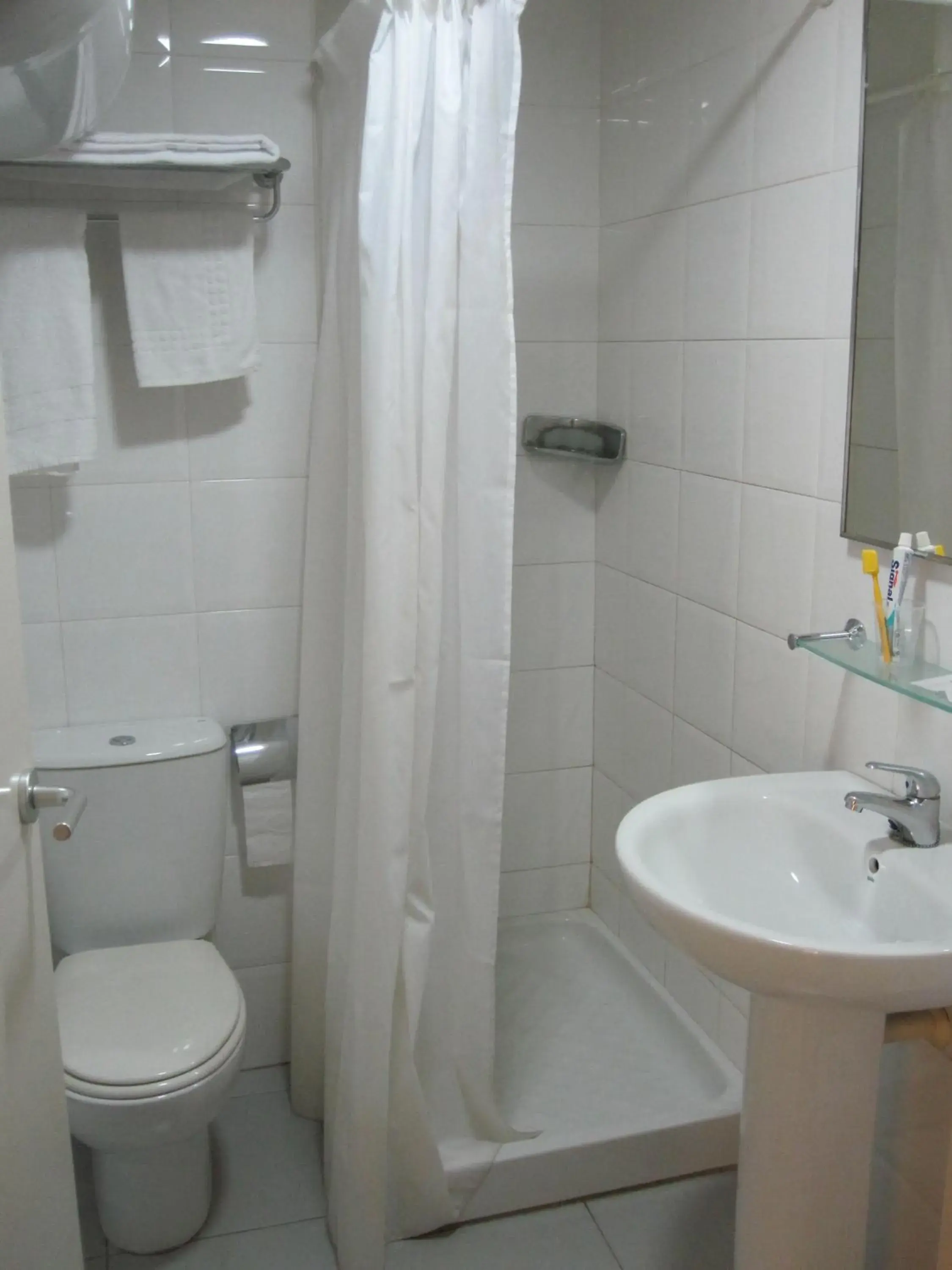 Bathroom in Hotel Blauet