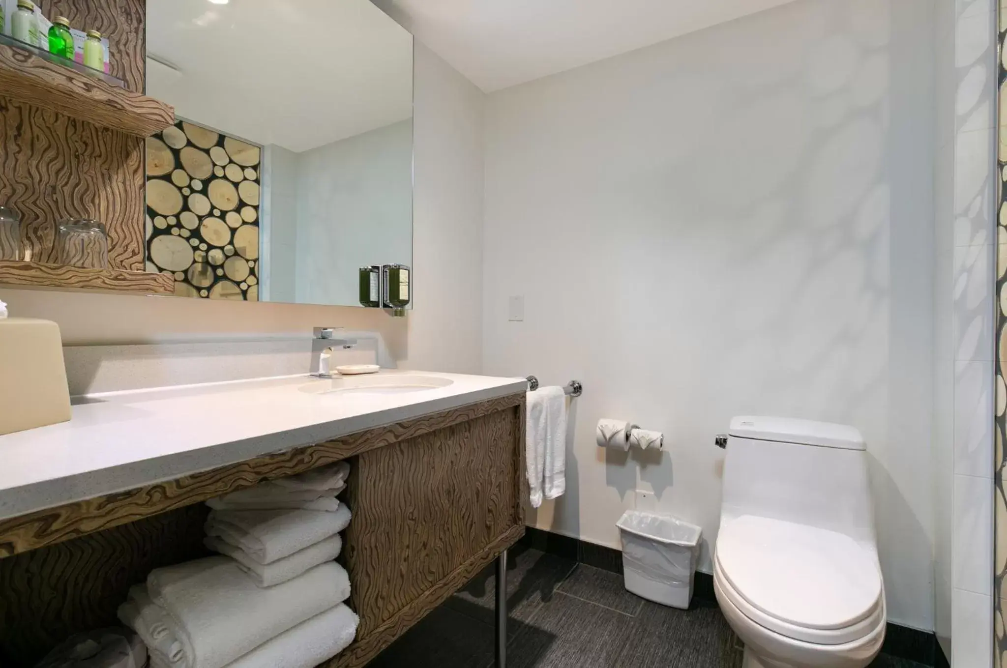 Bathroom in Adara Hotel