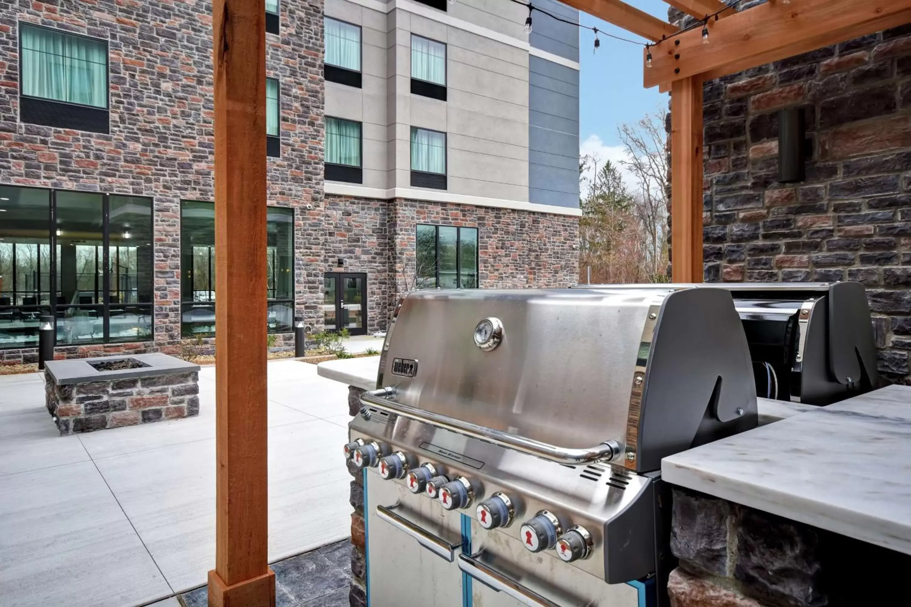 Property building, BBQ Facilities in Homewood Suites By Hilton Orange New Haven