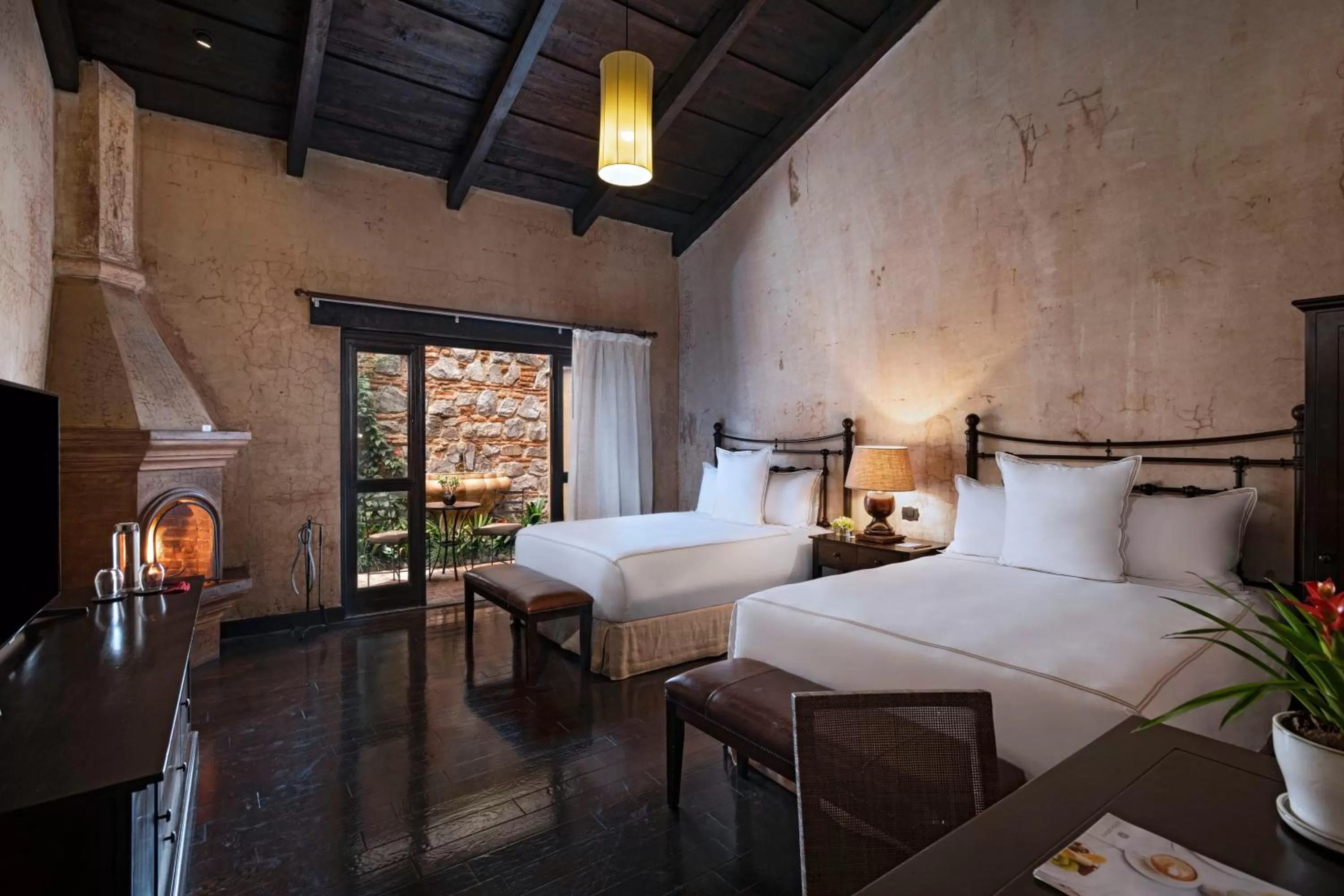 Bedroom, Bed in El Convento Boutique Hotel