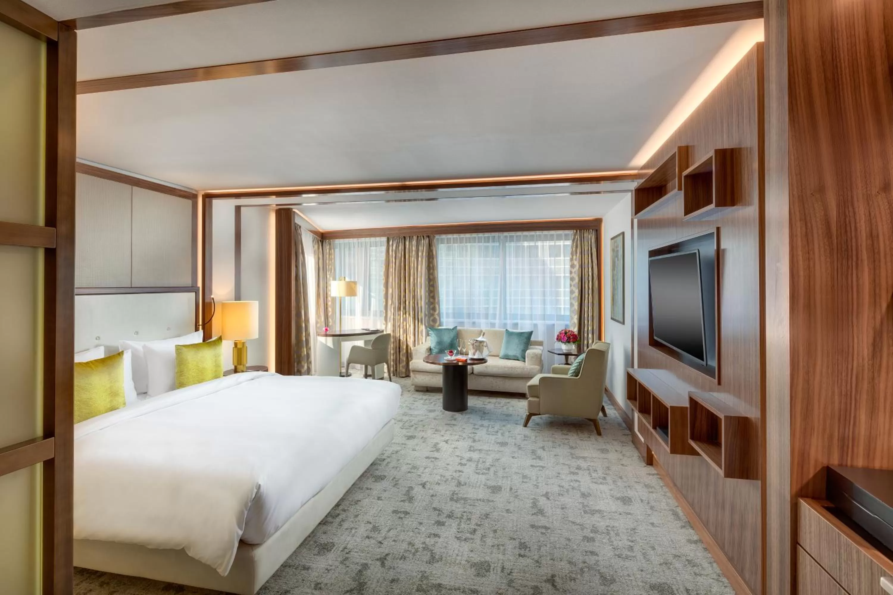 Photo of the whole room, Bed in Kempinski Hotel Corvinus Budapest