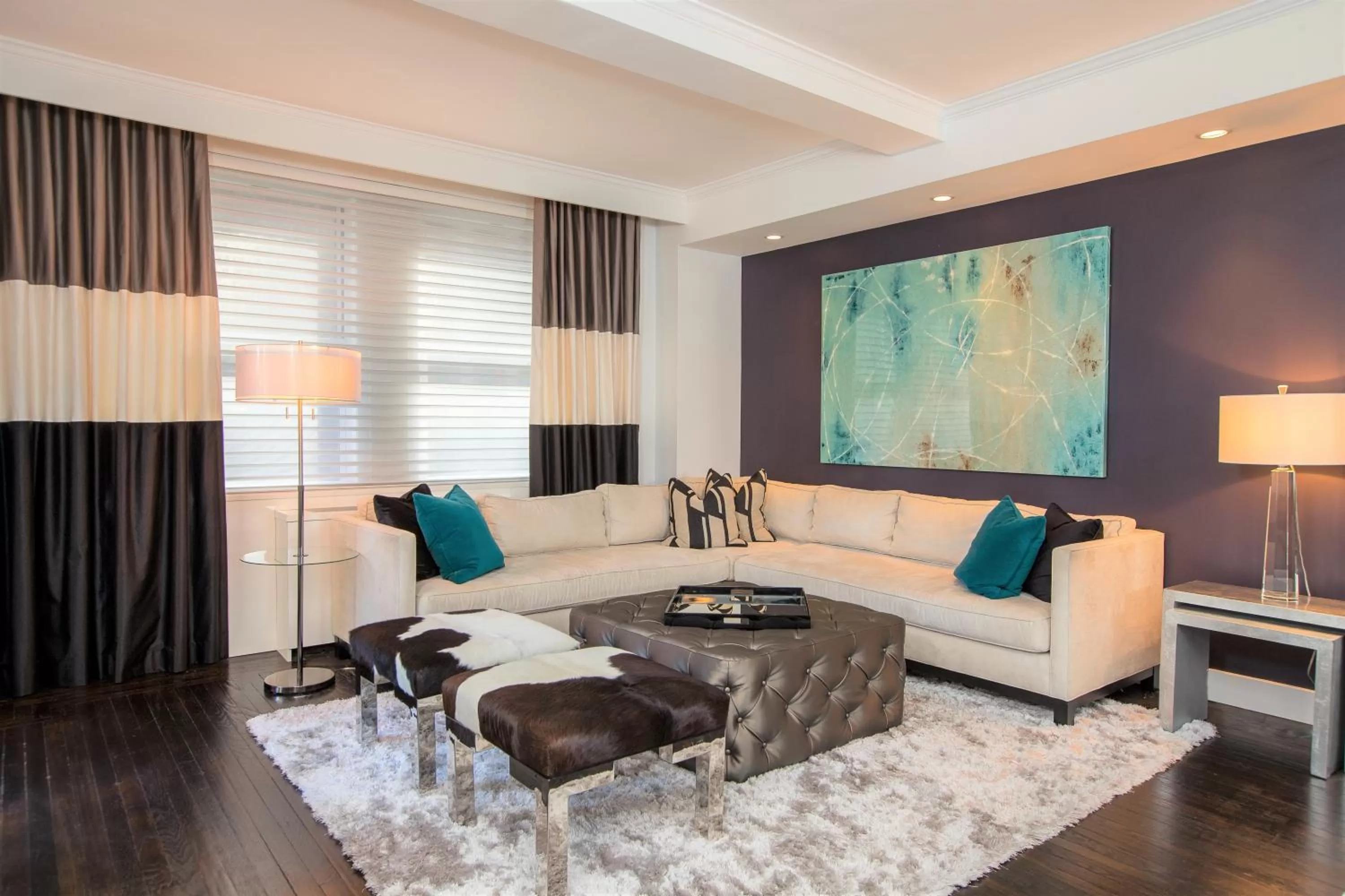 Living room in Lombardy Hotel