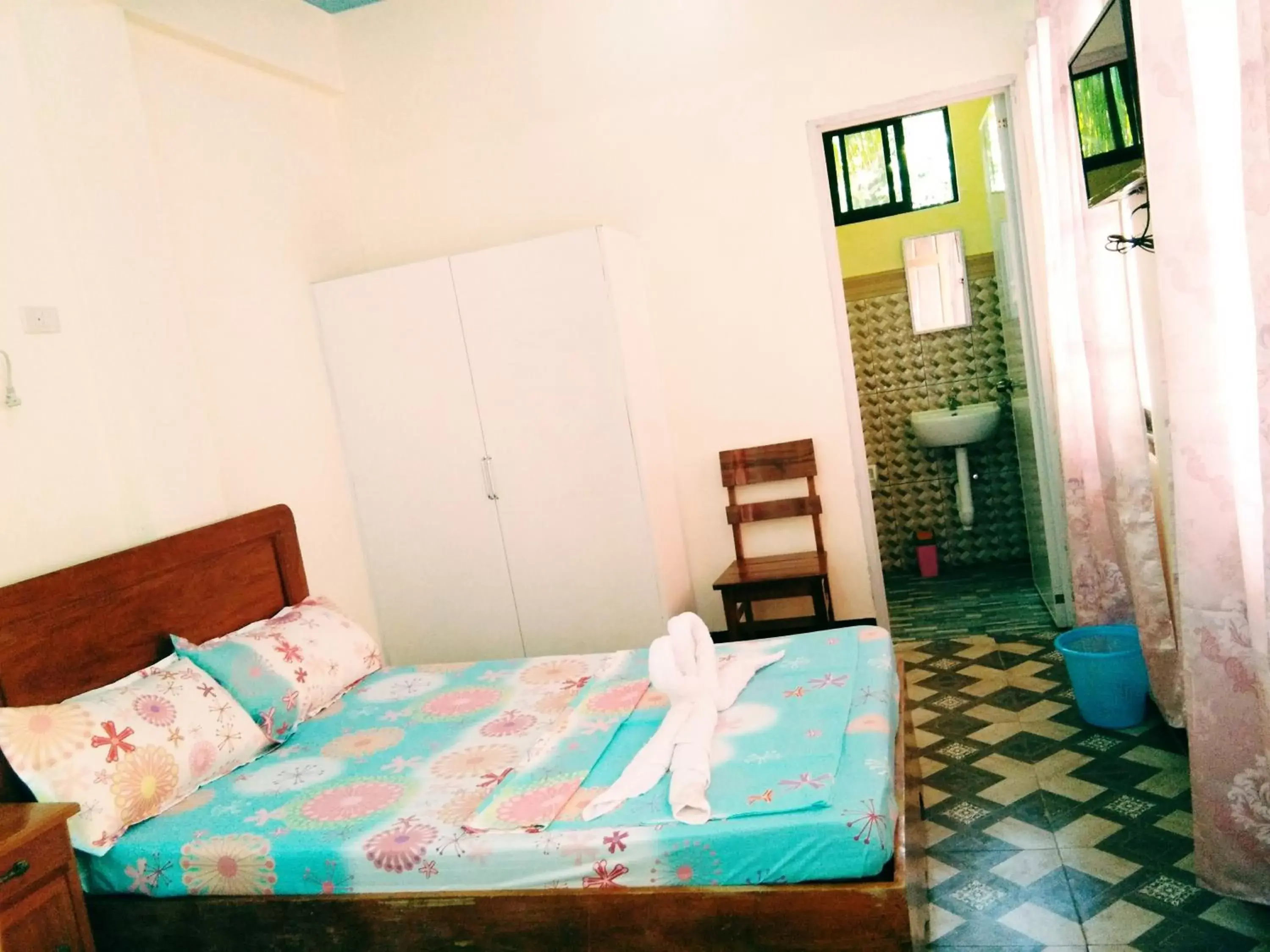 Economy Quadruple Room in Mariner's Pension House Economy Quadruple Room in Mariner's Pension House