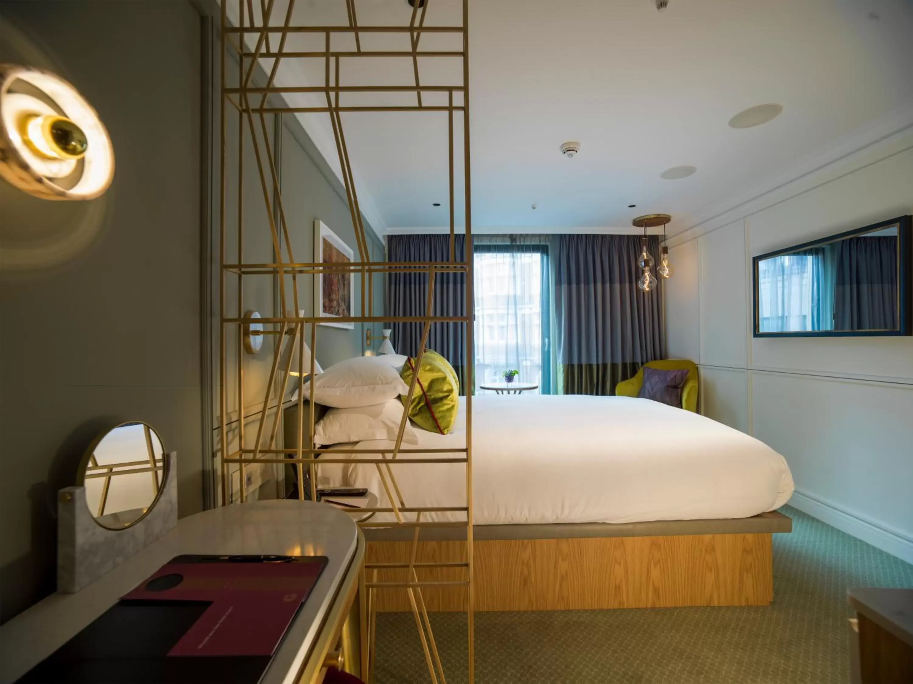Bedroom, Bed in The Guardsman - Preferred Hotels and Resorts